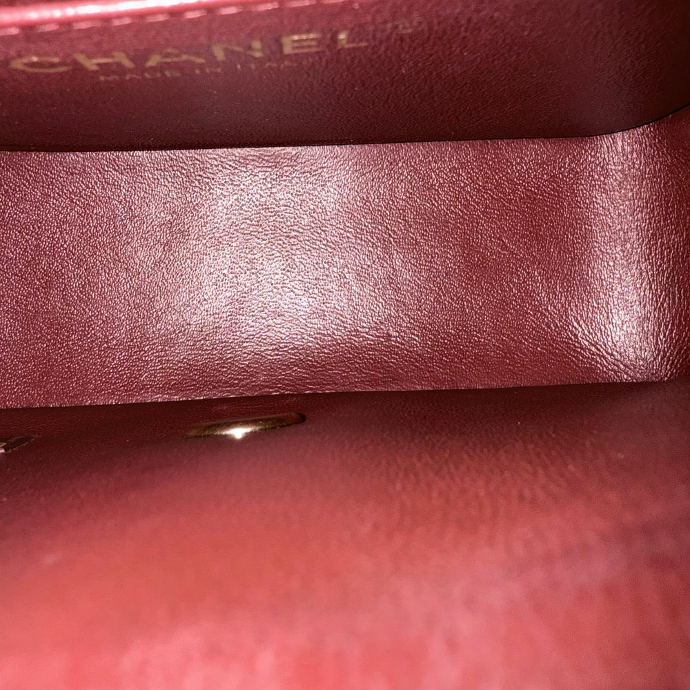 Chanel Classic Flap Mini Square - 17CM Quilted Lambskin Burgundy Gold Hardware Series 24