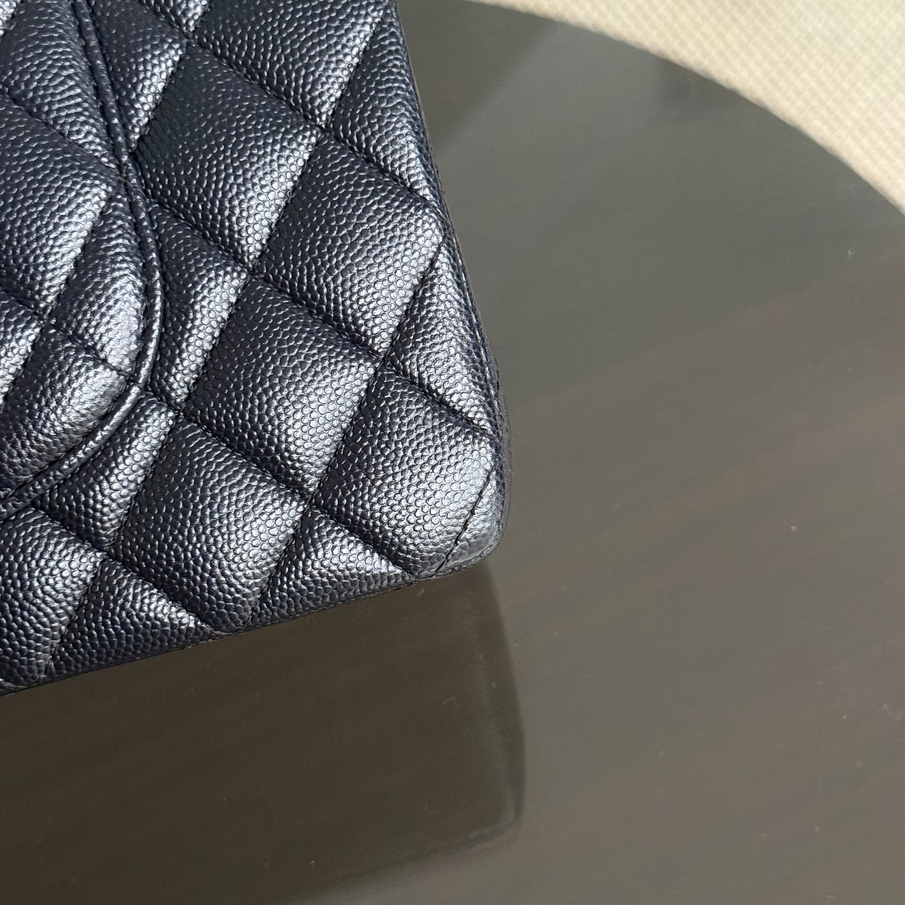 Chanel Classic Flap Medium - Caviar 25CM Quilted Dark Midnight Blue Gold Hardware Series 28