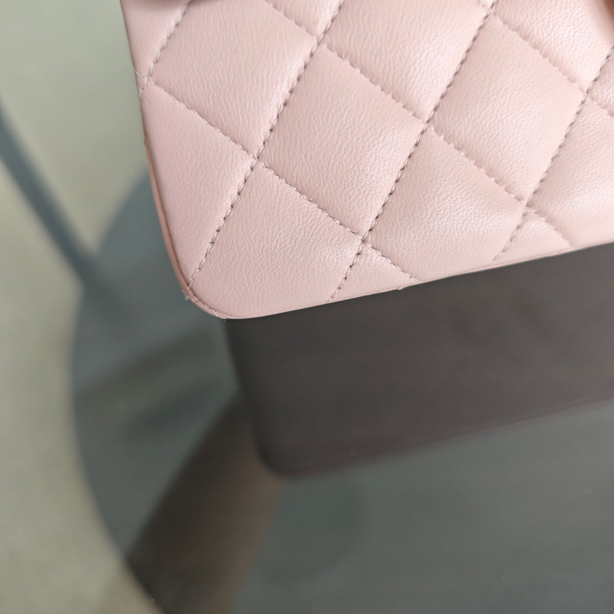 Chanel Classic Flap Small - Lambskin 23CM Light Pink Gold Hardware Series 23