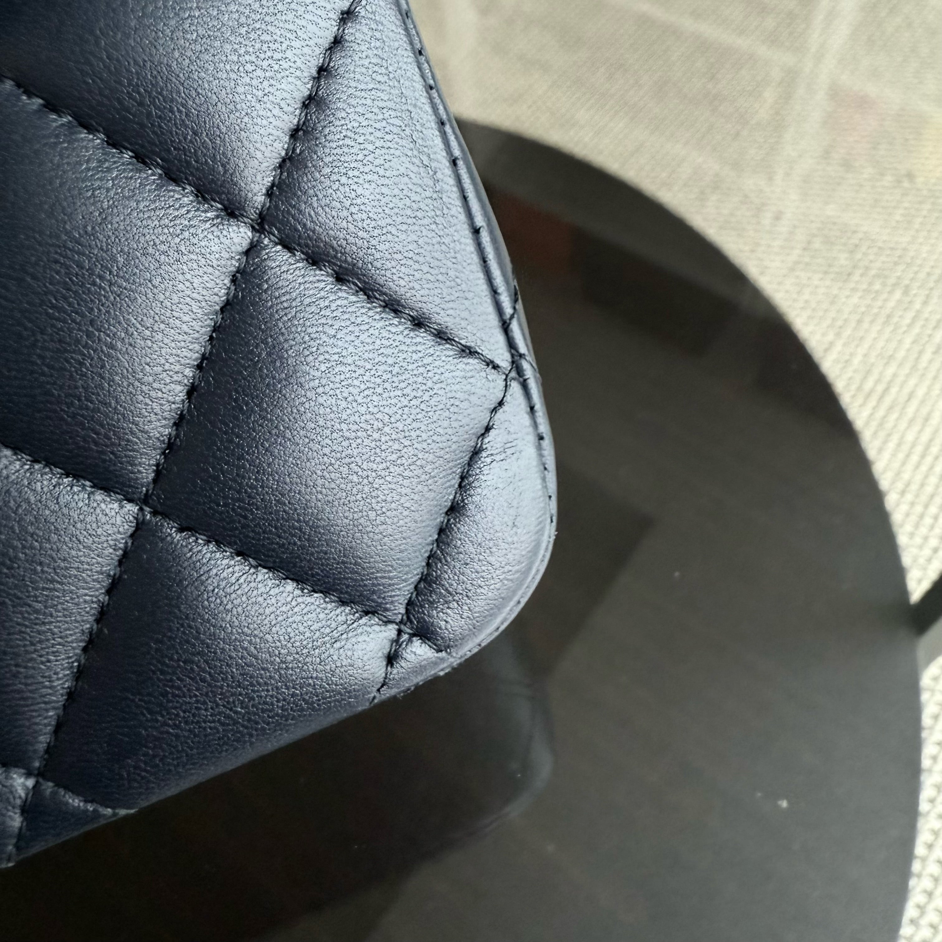 Chanel Classic Flap Medium - 25CM Quilted Lambskin Midnight Blue Gold Hardware Series 21