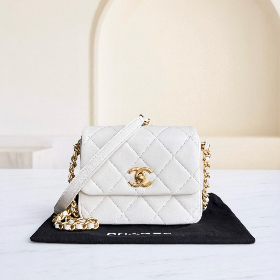 Chanel Classic Flap Mini Square - 17CM Quilted Lambskin White Gold Hardware Microchip