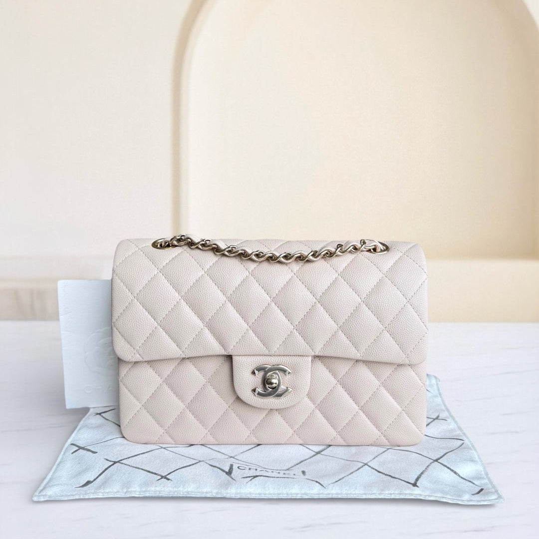 Chanel Classic Flap Small - Caviar 23CM Quilted Light Beige Gold Hardware Microchip