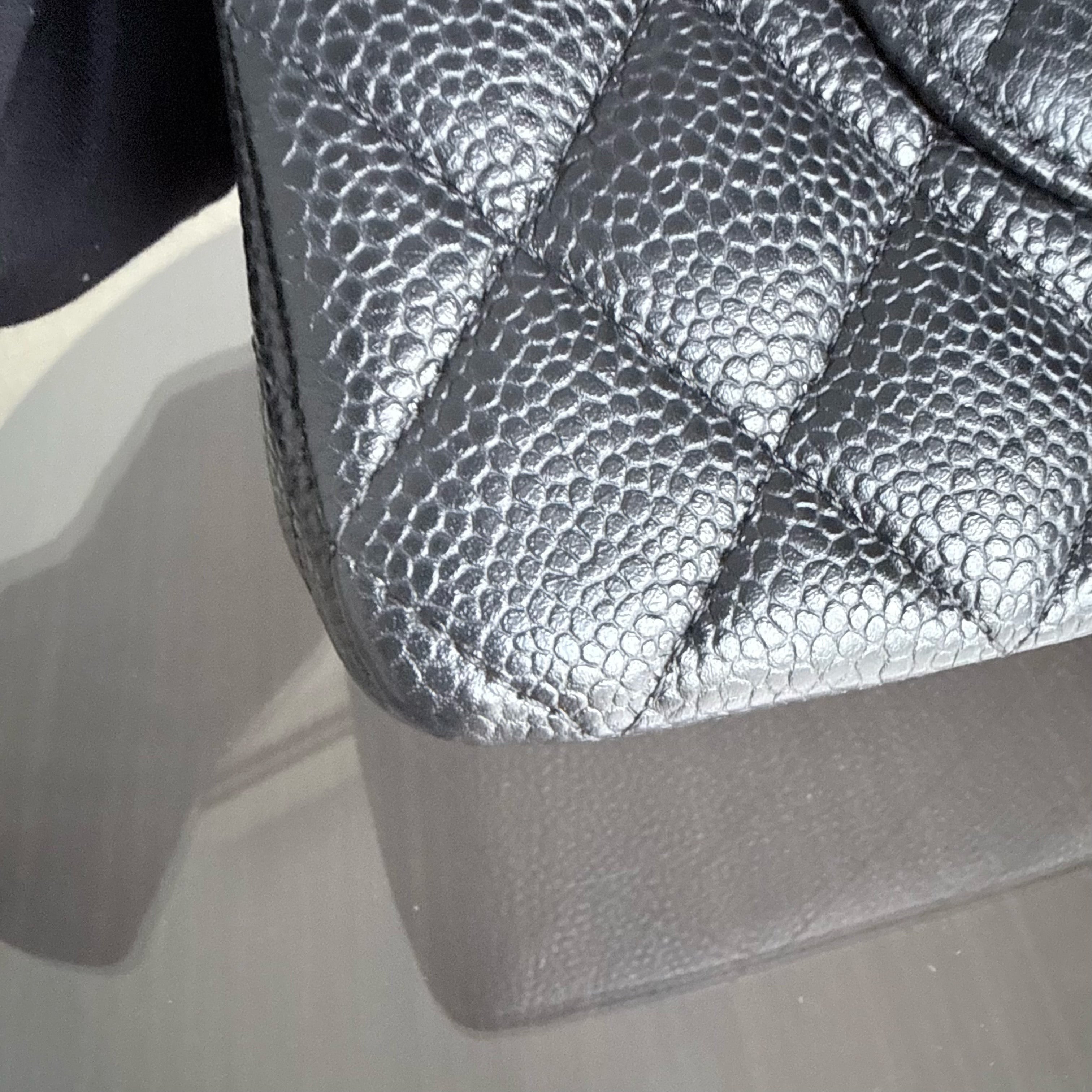 Chanel Classic Flap Medium - Caviar 25CM Quilted Double Flap Black Gold Hardware Series 18