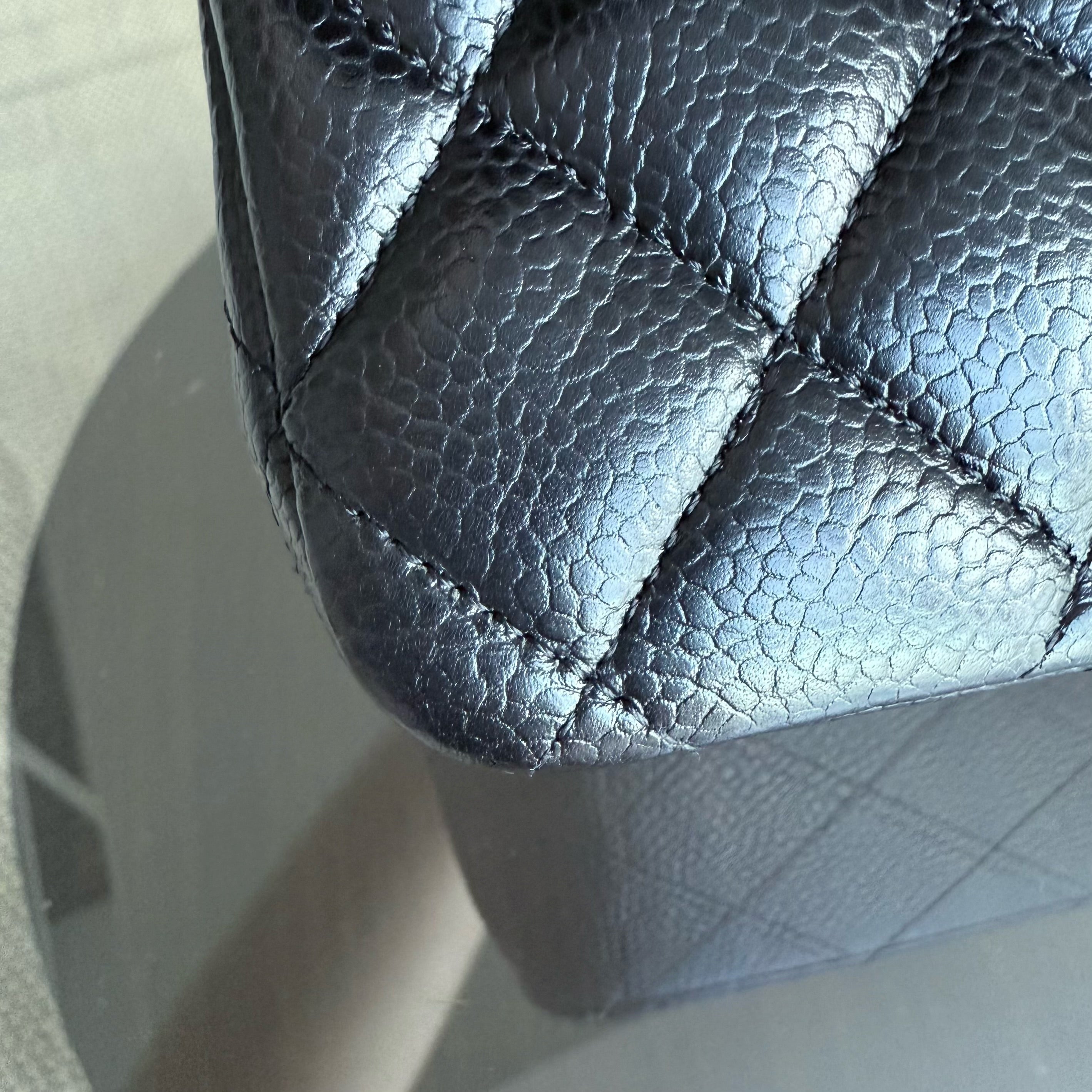 Chanel Classic Flap Medium - Caviar 25CM Quilted Grained Calfskin Black Silver Hardware Series 29