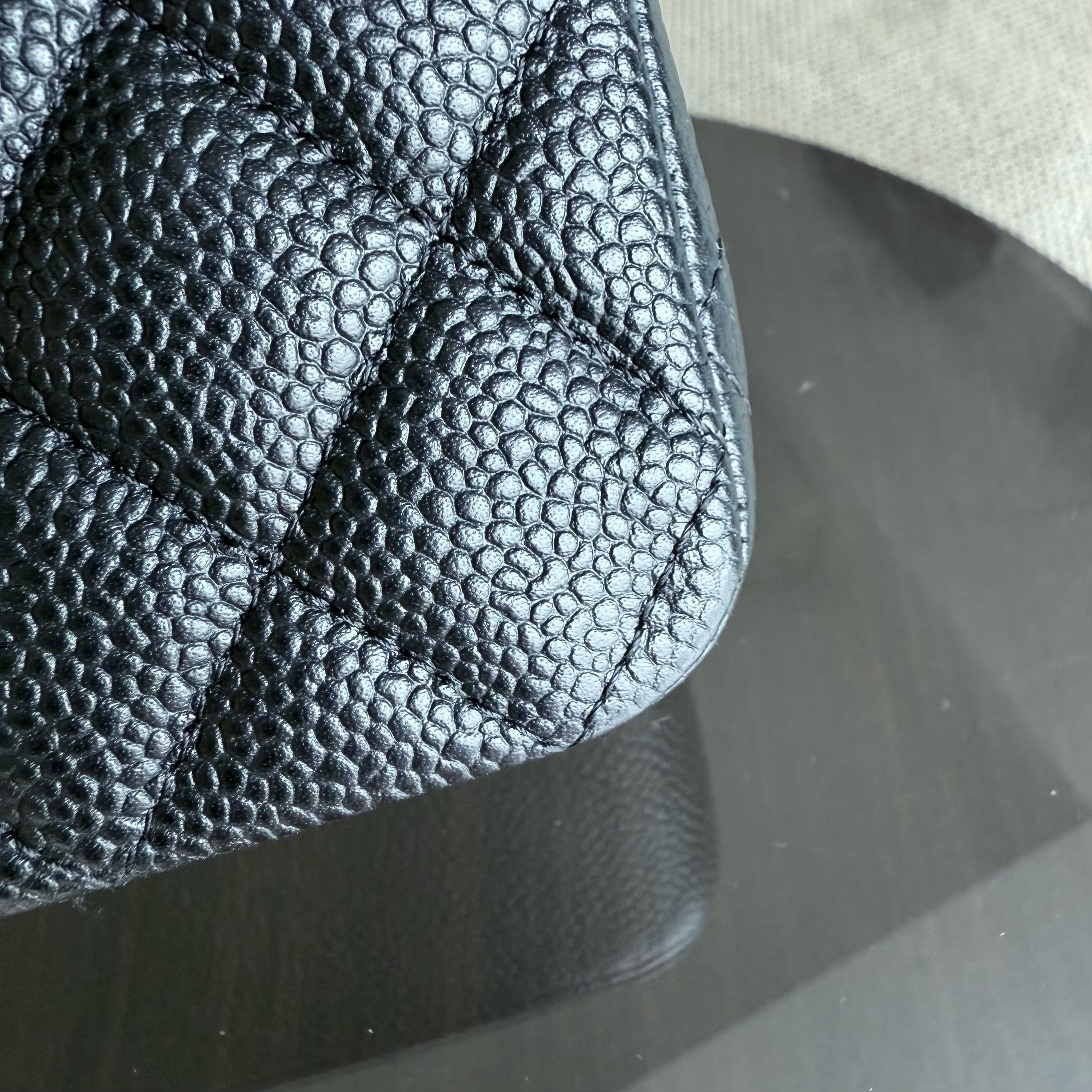 Chanel Classic Flap Medium - Caviar 25CM Quilted Black Gold Hardware Series 21