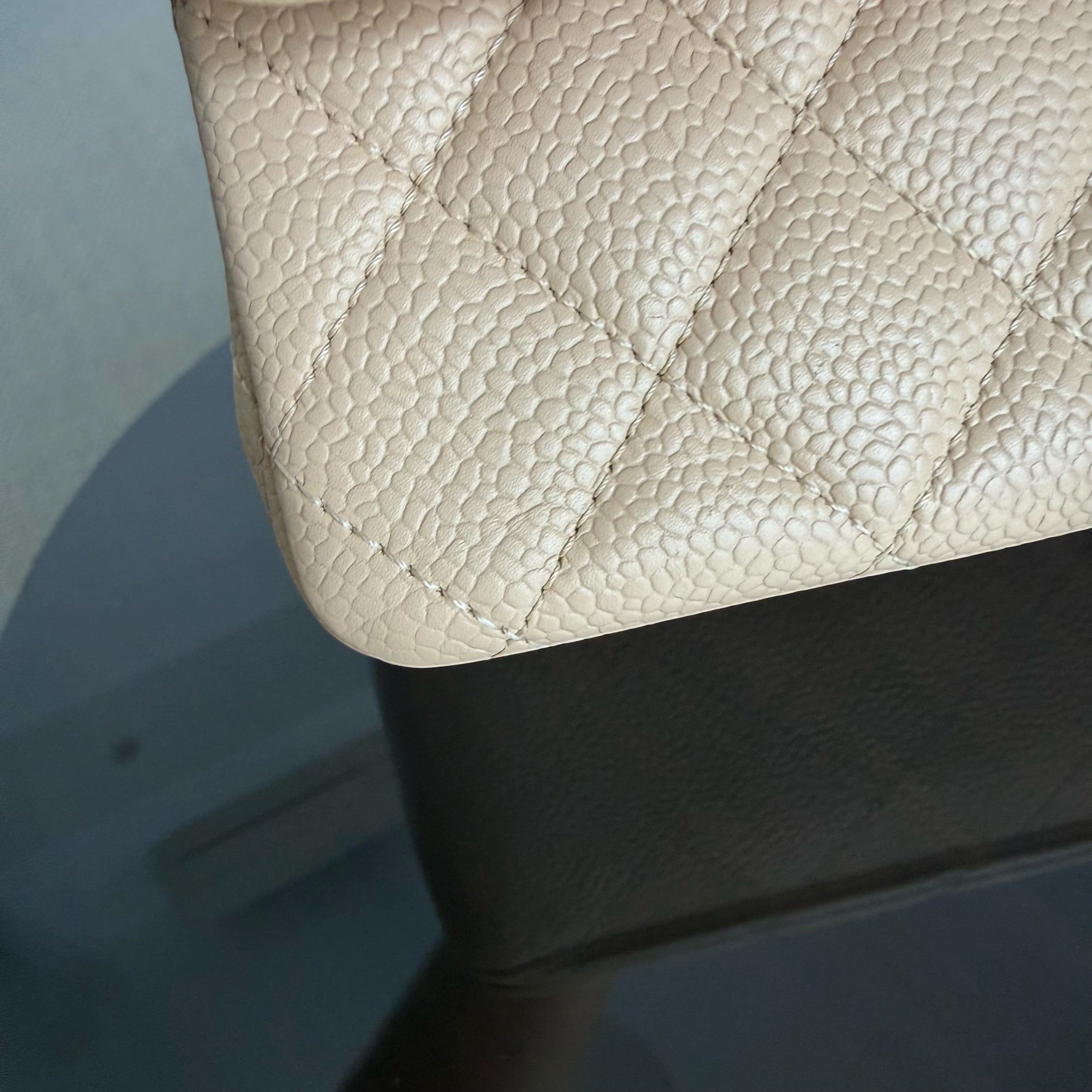 Chanel Classic Flap Medium - Caviar 25CM Quilted Beige Gold Hardware Series 14