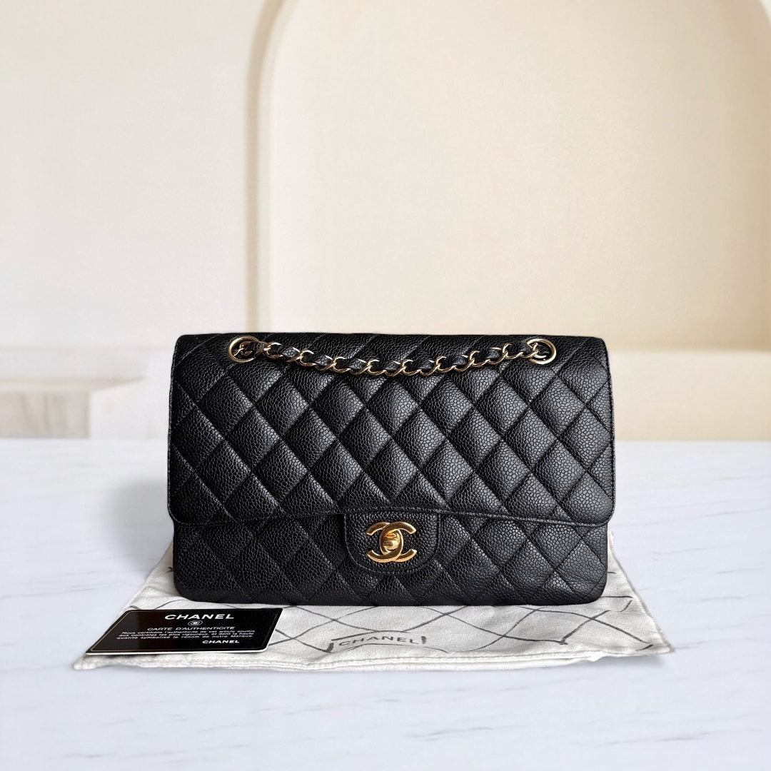 Chanel Classic Flap Medium - Caviar 25CM Quilted Black Gold Hardware