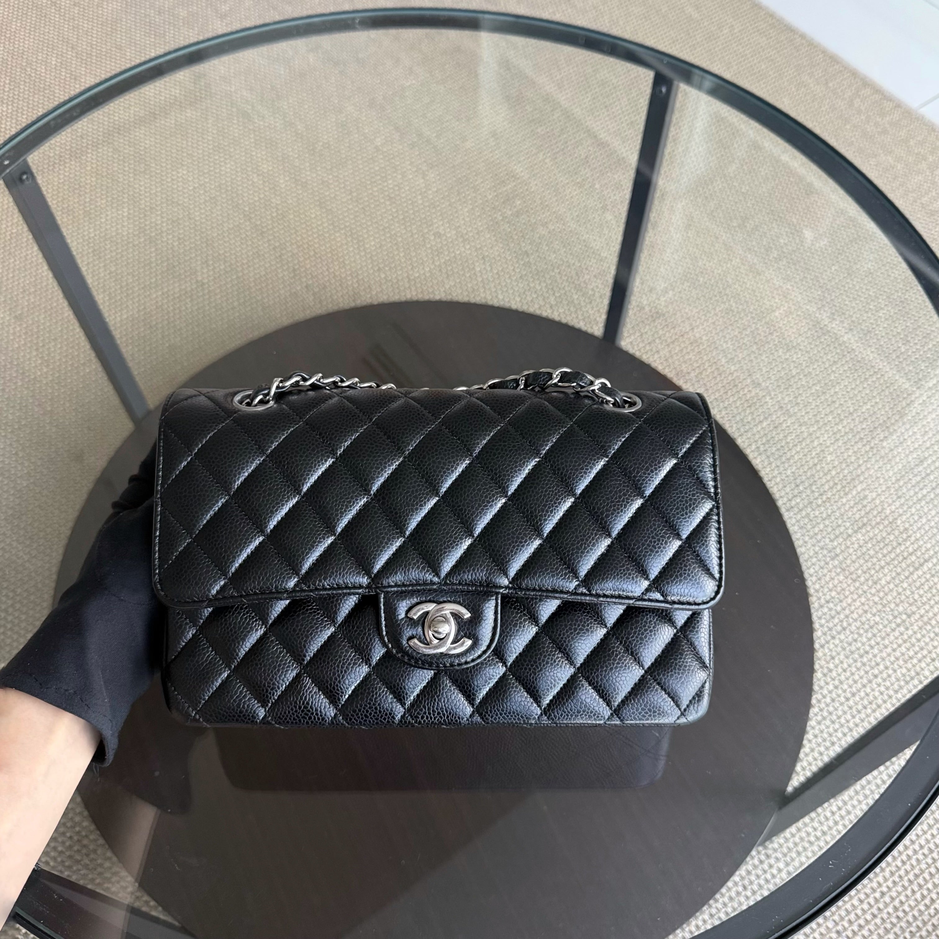 Chanel Classic Flap Medium - Caviar 25CM Quilted Grained Calfskin Black Silver Hardware Series 29