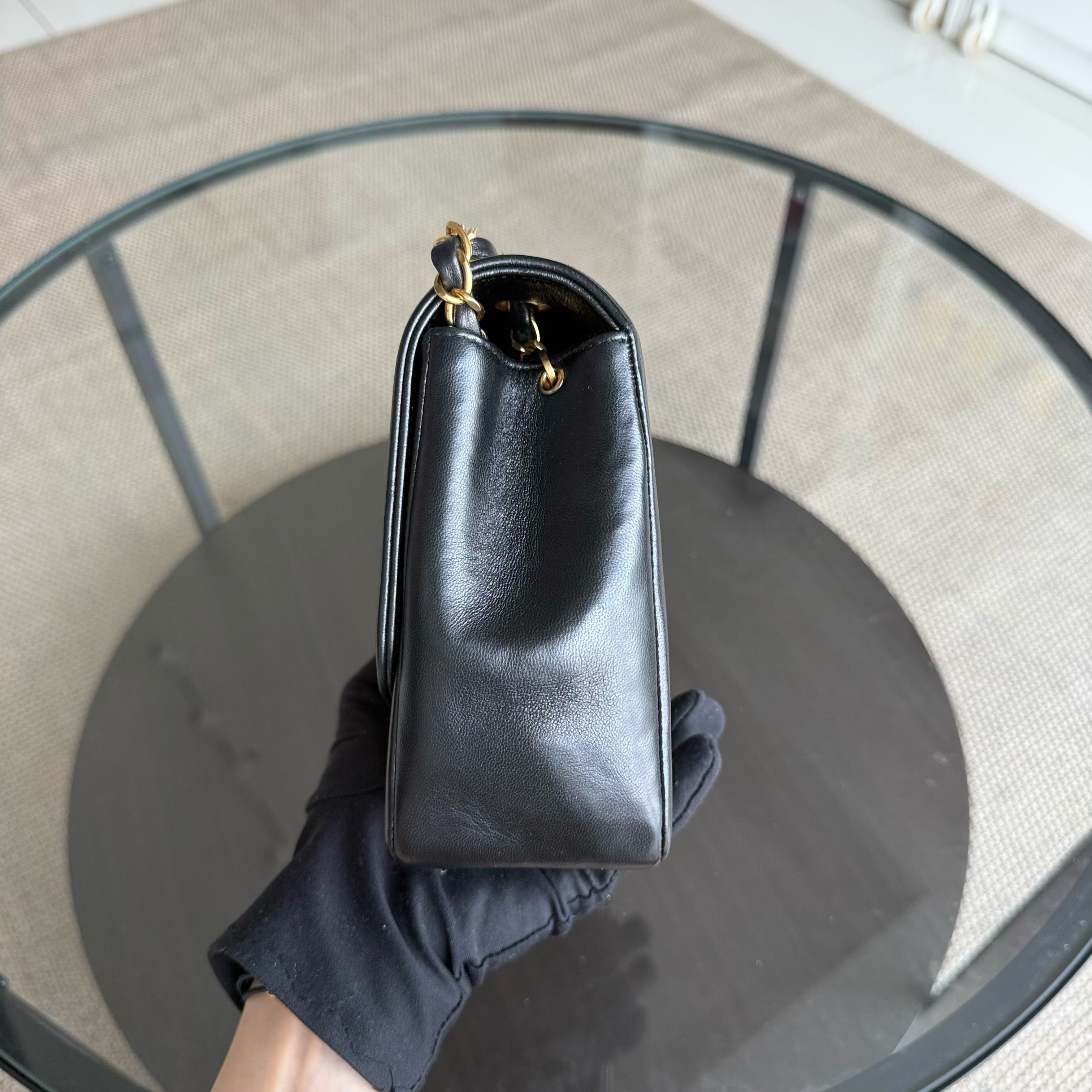 Chanel Diana Medium Vintage - Quilted Lambskin Black Gold Hardware Series 2