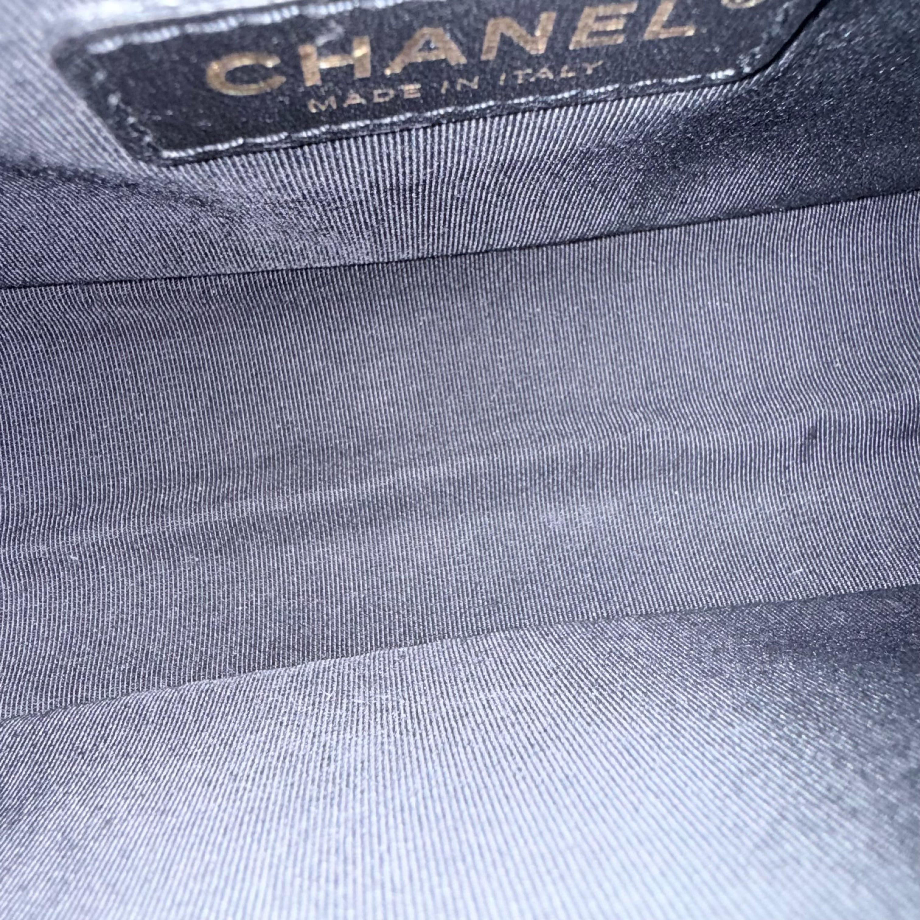 Chanel Boy Medium - Caviar 25CM Chevron Black Gold Hardware Series 24