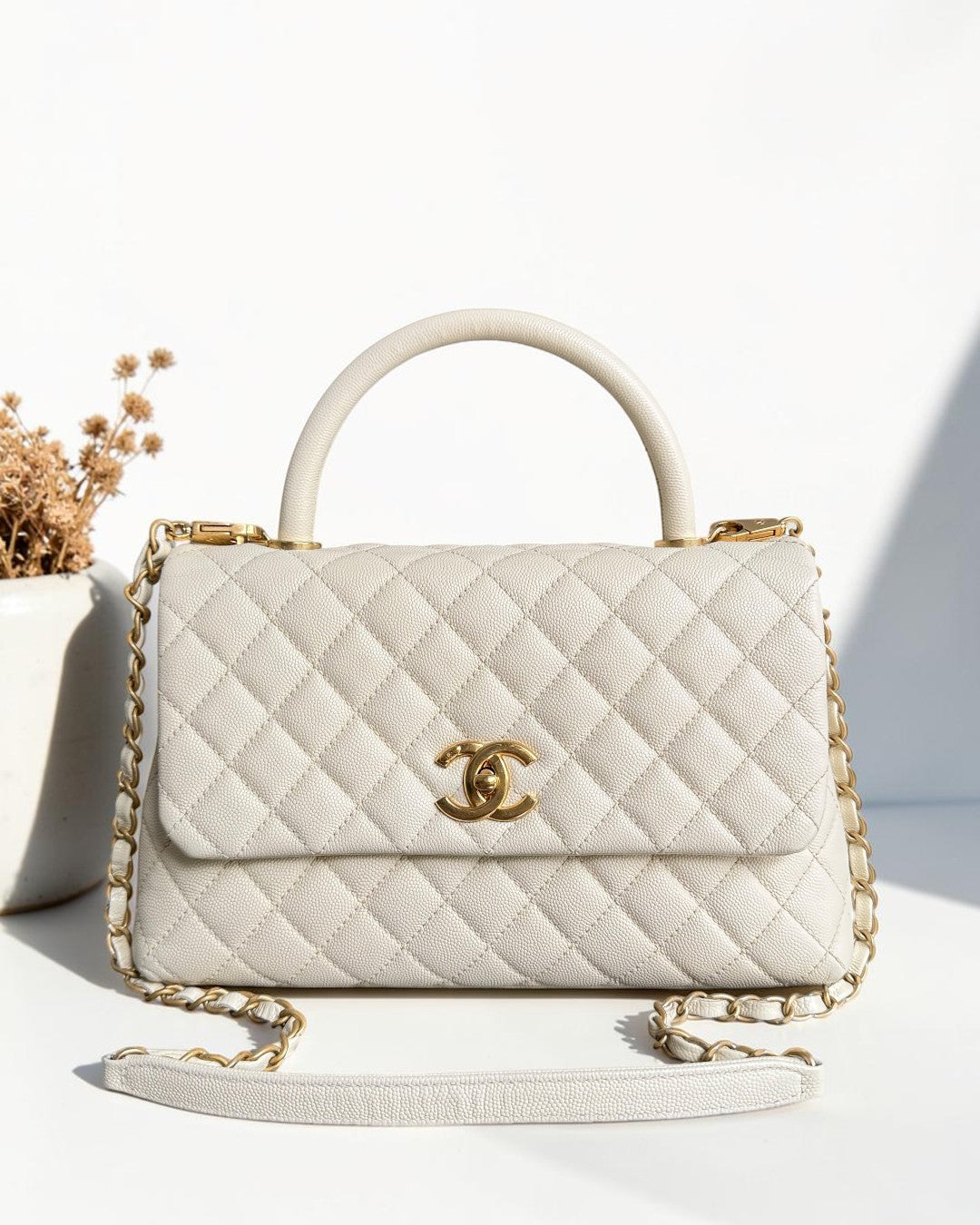Chanel Coco Handle Medium - Caviar Quilted Lizard Handle White Gold Hardward 24