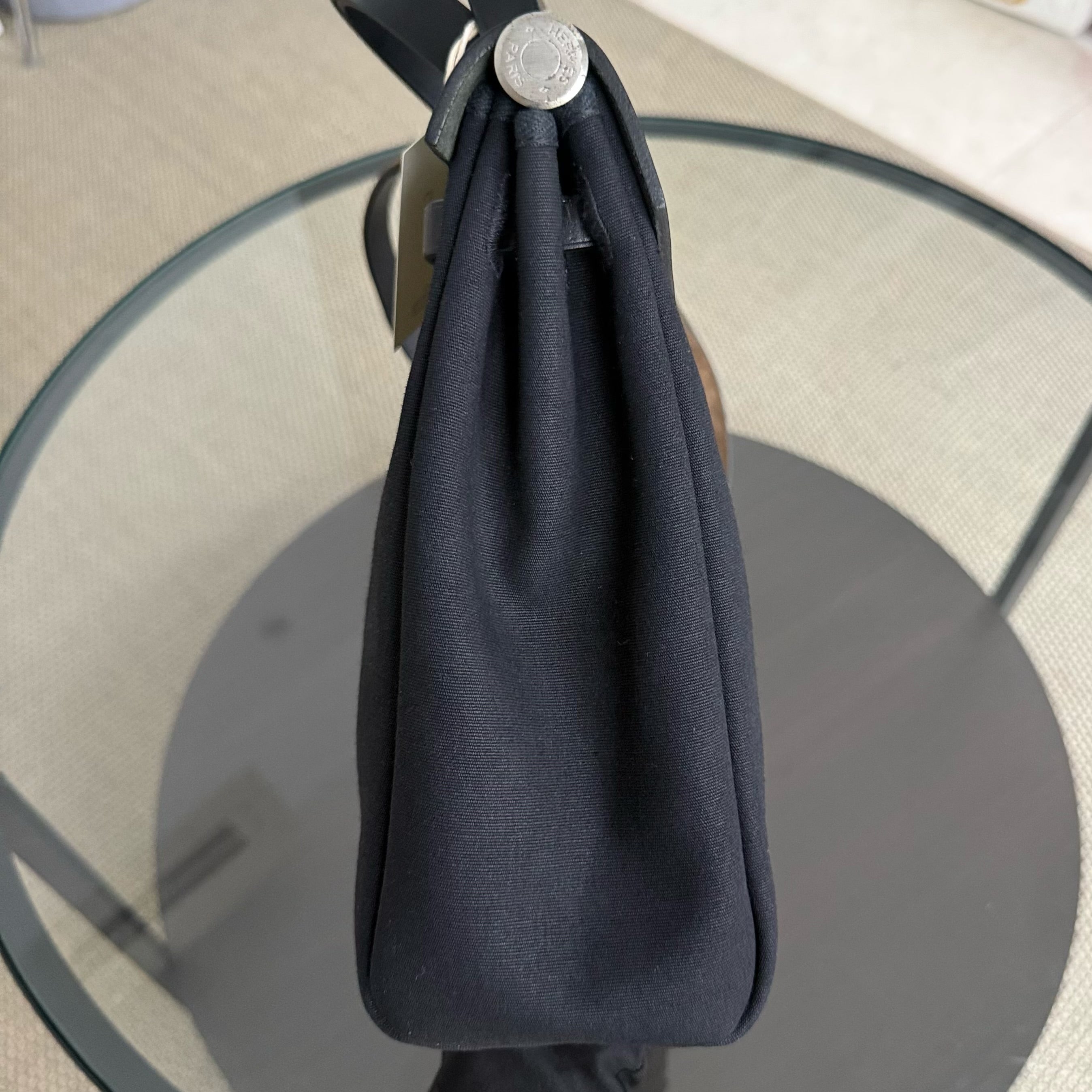 Hermes Herbag Zip 31 Plain Cloth Black PHW Stamp D