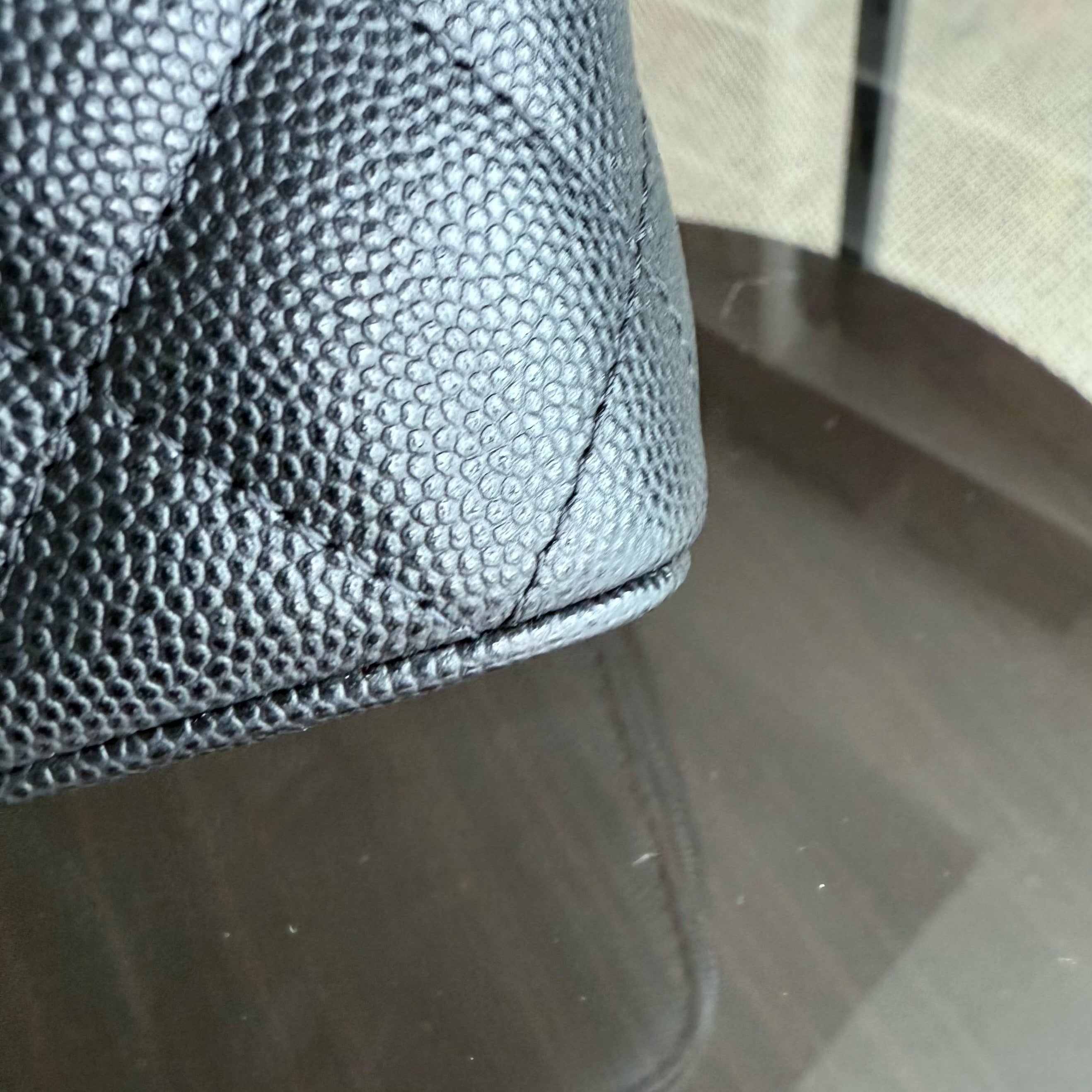 Chanel Long Vanity Classic Quilted Caviar Small Black LGHW Series 31