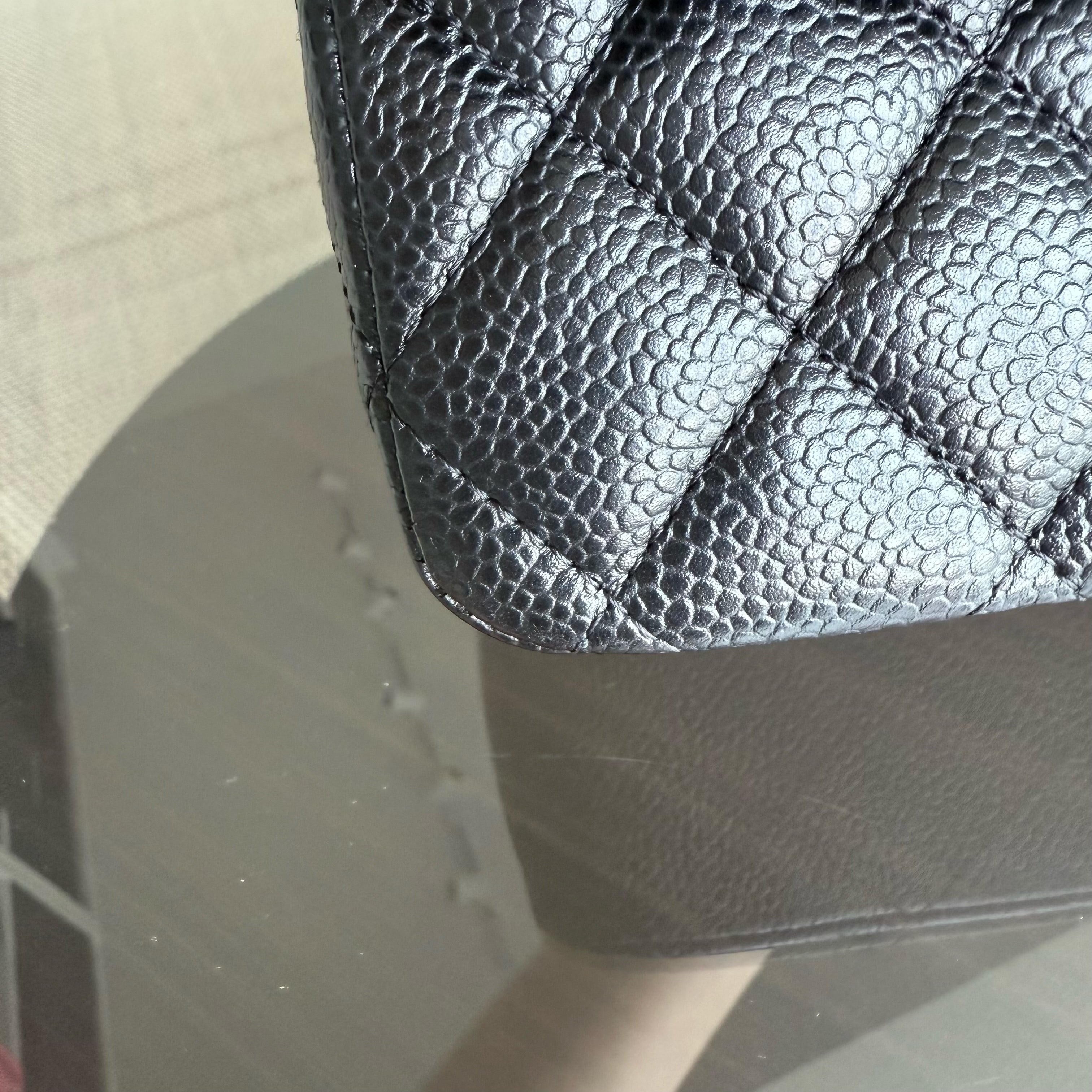 Chanel Classic Flap Medium - Caviar 25CM Quilted Black Gold Hardware Series 27