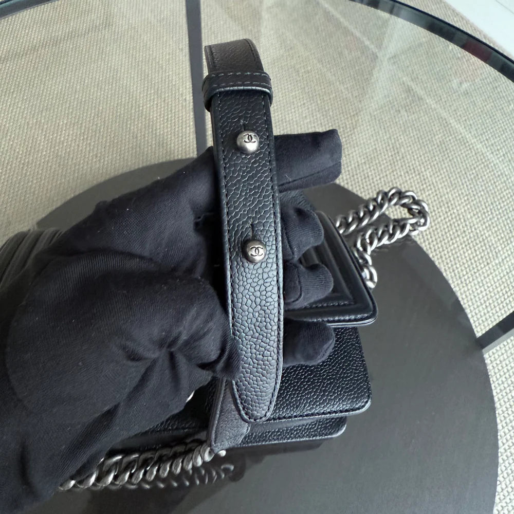 Chanel Boy Small - Caviar 20CM Chevron Grained Calfskin Black Leboy Ruthenium Sliver Hardware Series 28