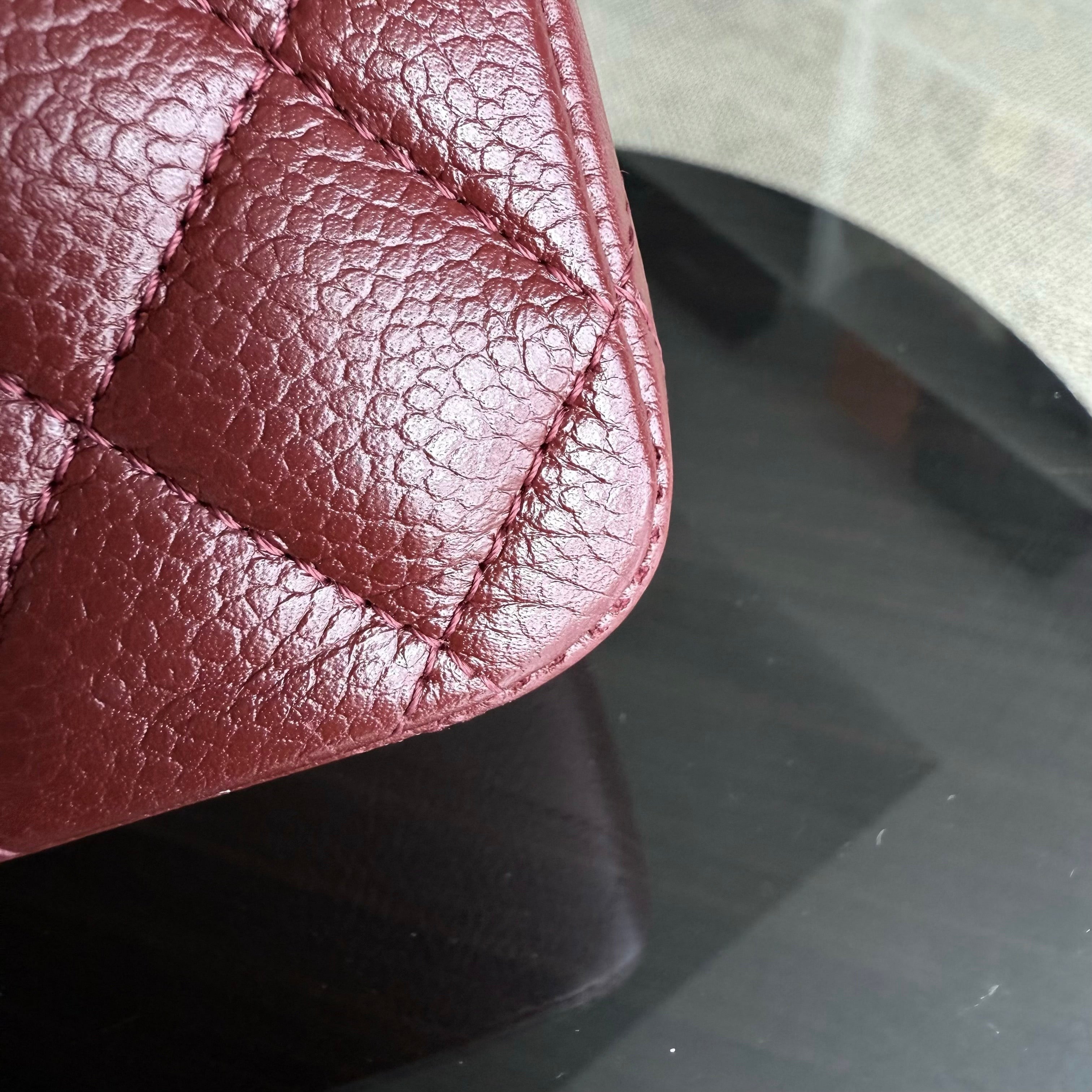 Chanel Classic Flap Medium - Caviar 25CM Quilted Burgundy Silver Hardware