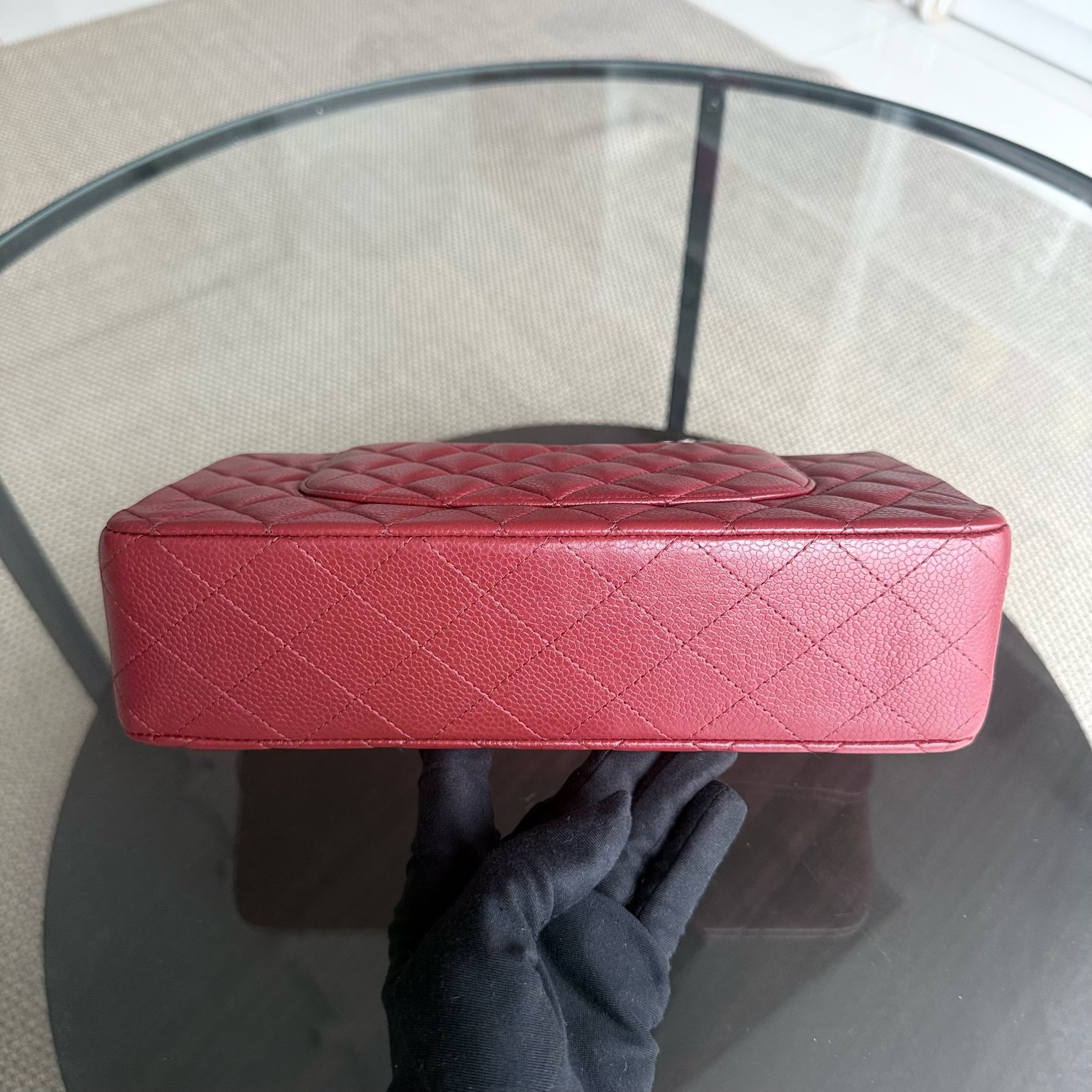 Chanel Classic Flap Medium - Caviar 25CM Quilted Grained Calfskin Dark Red Silver Hardware Series 16