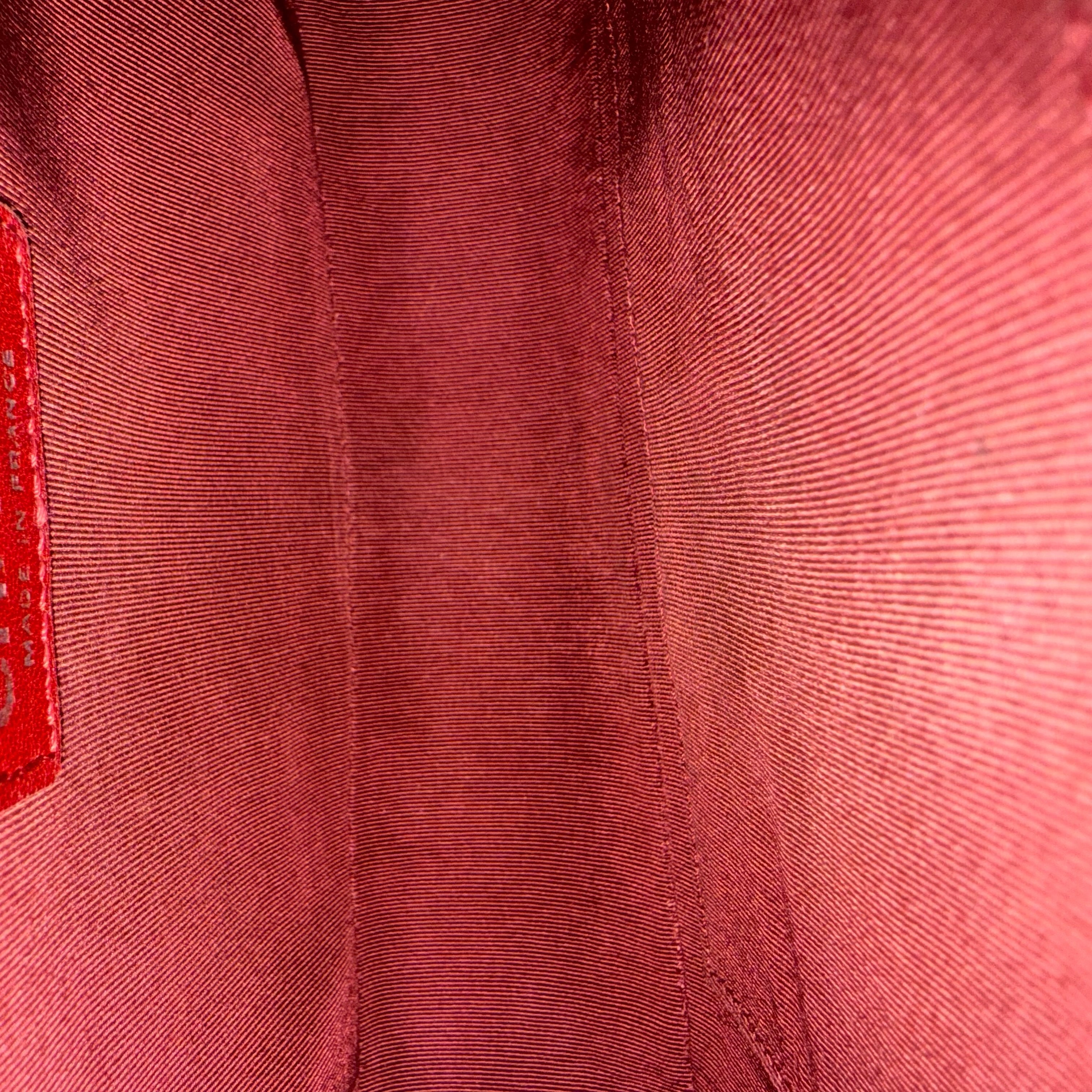 Chanel Boy Medium - 28CM Caviar Quilted Grained Calfskin Burgundy Dark Red Silver Hardware Series 19