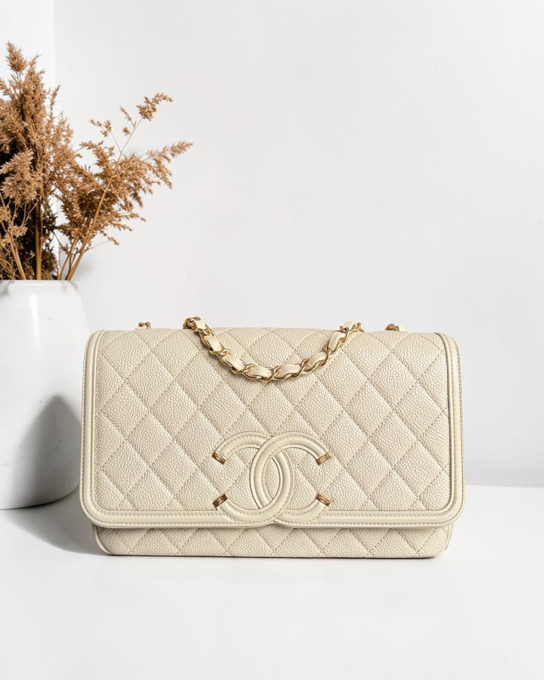 Chanel Filigree CC Medium - 25CM Caviar Quilted Ivory Light Beige Gold Hardware Series 22