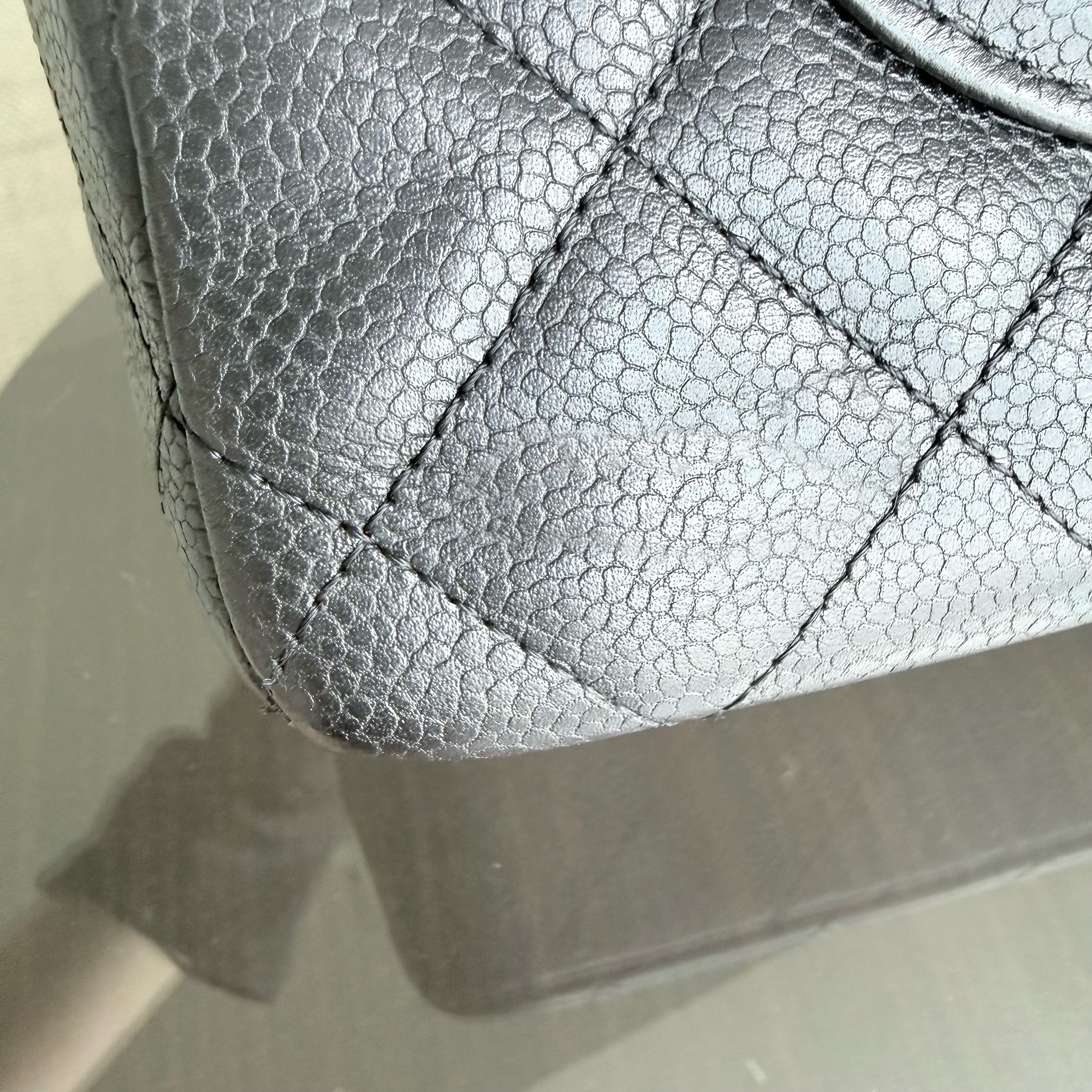 Chanel Classic Flap Jumbo - Caviar 30CM Single Flap Quilted Black Gold Hardware Series 13