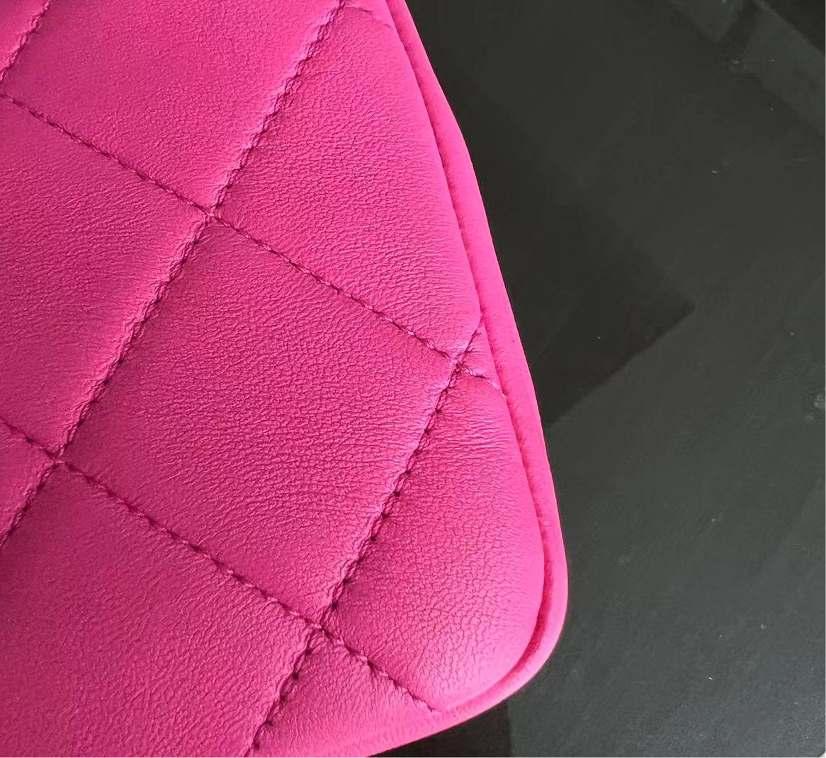 Chanel 2020 Elegant Resin Chain Classic Flap - Quilted Lambskin Hot Pink Two-Tone Golden Hardware No 29