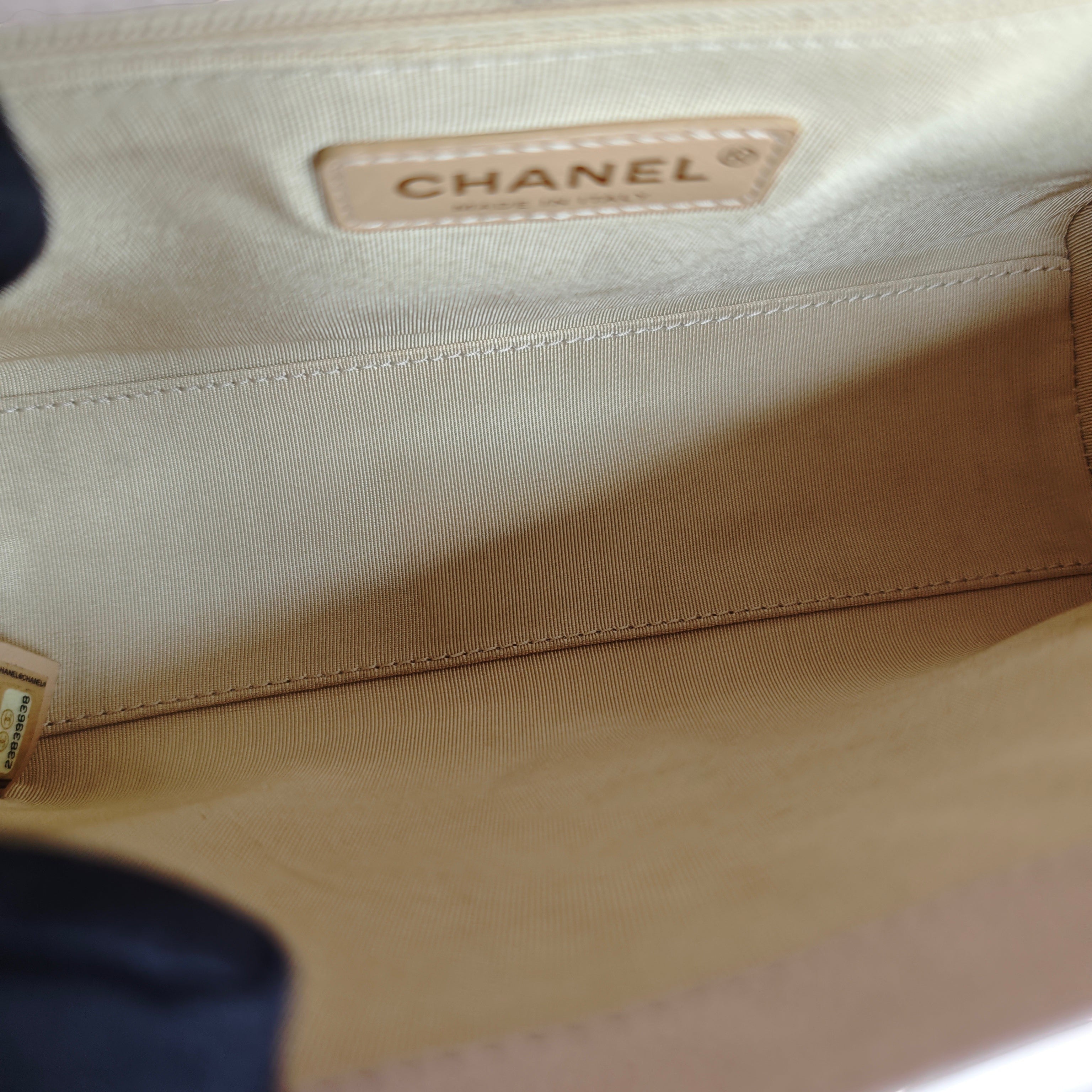 Chanel Label Click Medium - 25CM Quilted Grained Calfskin Light Pink Gold Hardware Series 23