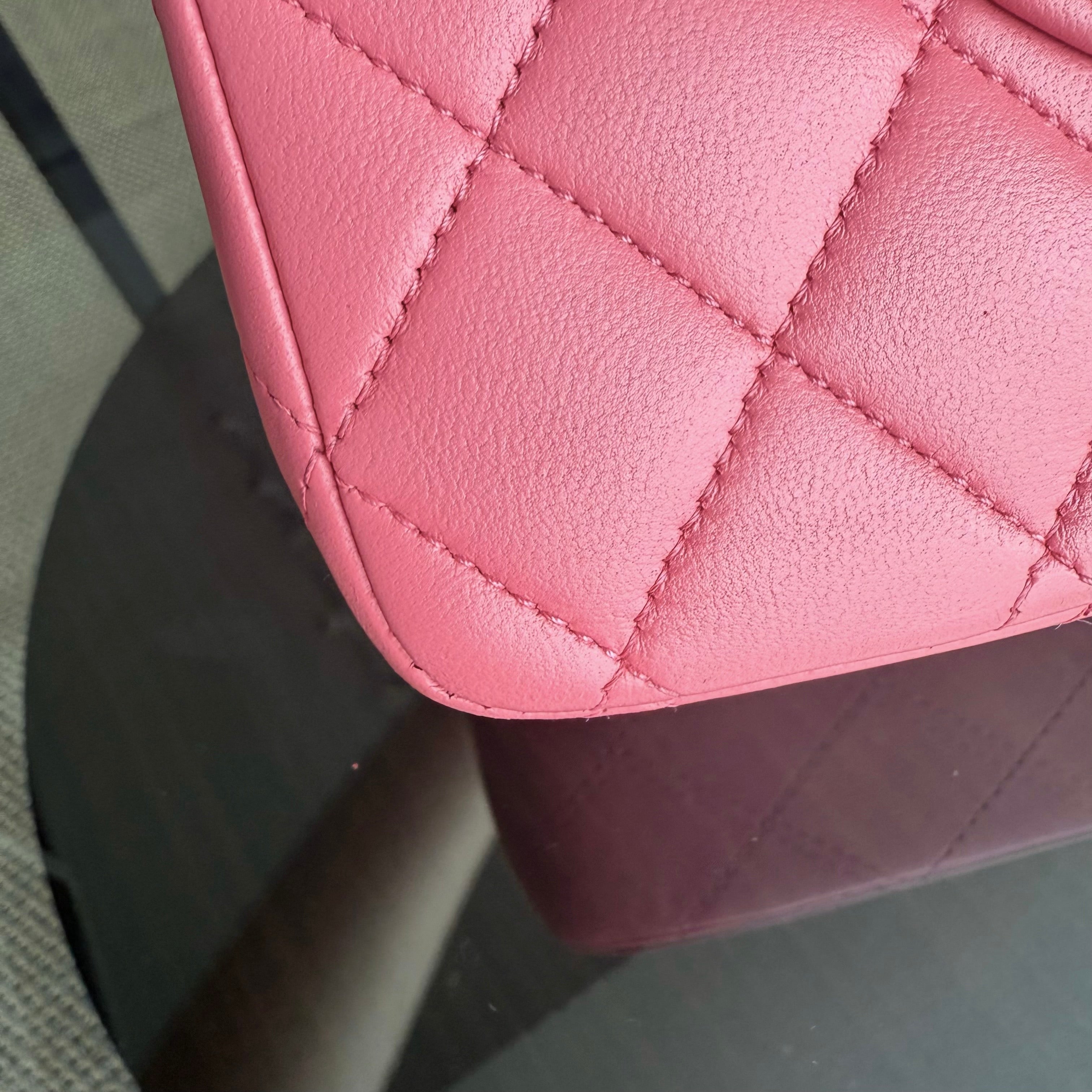 Chanel Classic Flap Medium - 25CM Quilted Lambskin Light Pink Gold Hardware Series 16