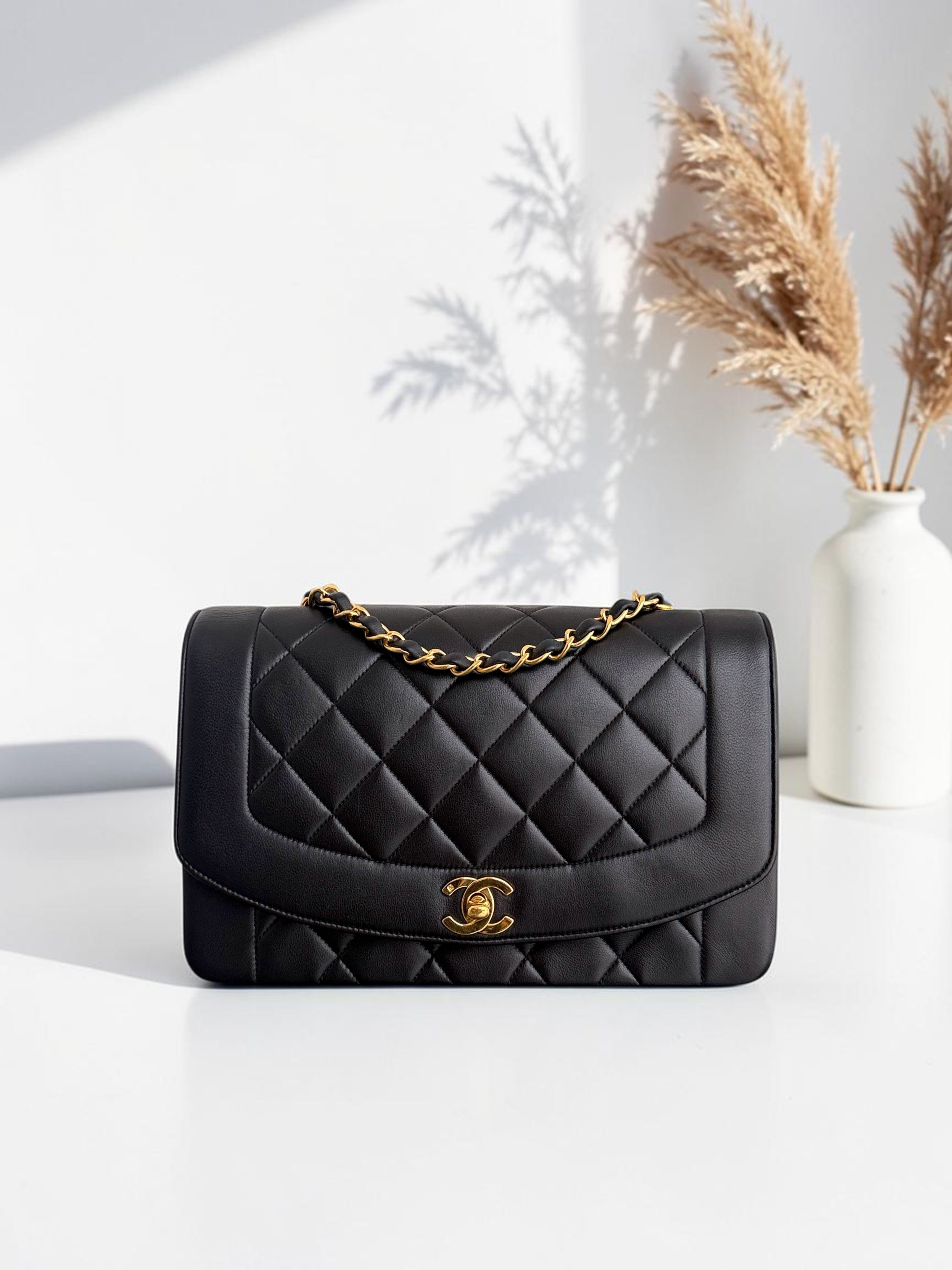 Chanel Diana Medium Vintage - 25CM Quilted Lambskin Black Gold Hardware Series 2