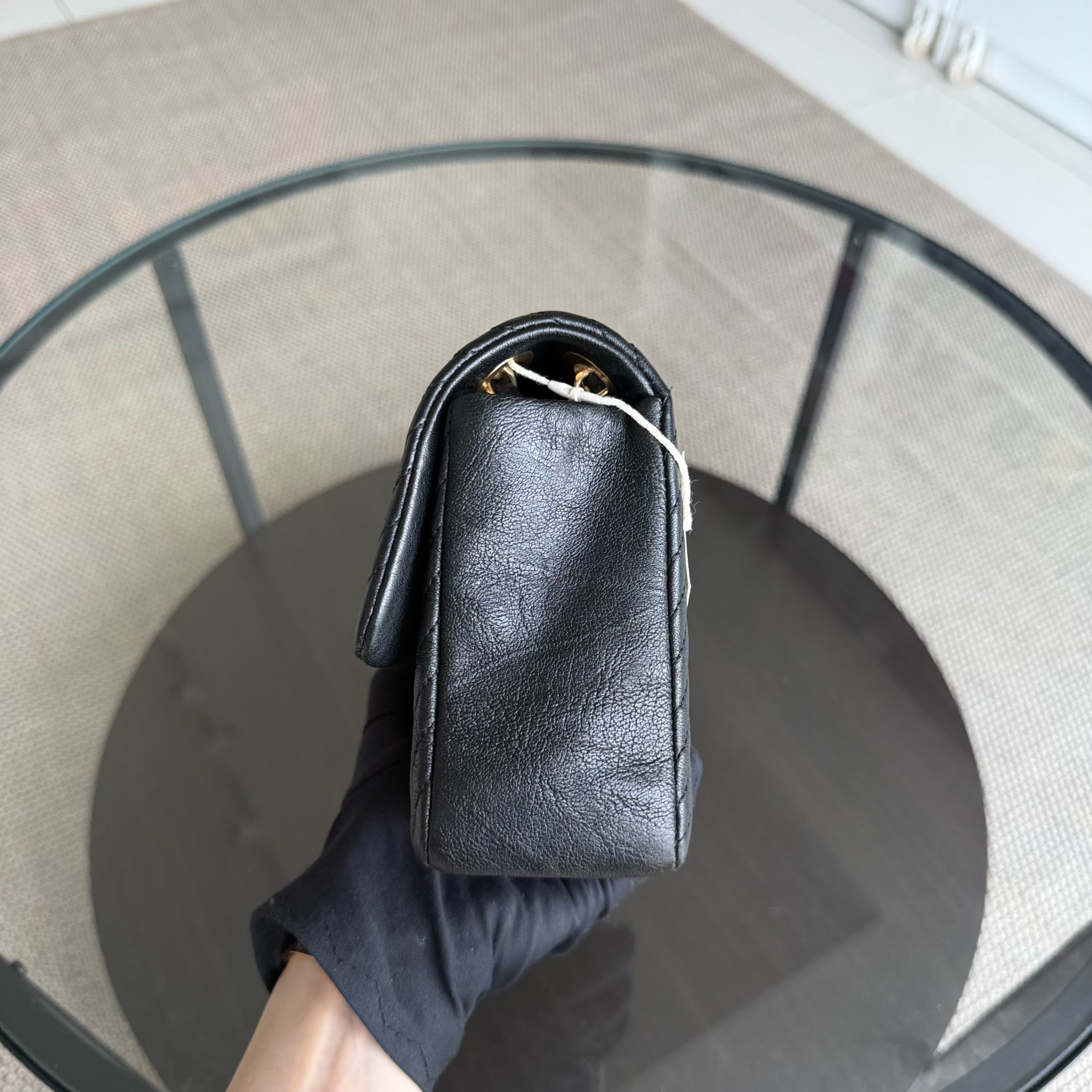 Chanel Seasonal Flap - Medium 25CM Chevron Surpique CC Herringbone Medallion Calfskin Flap Black Gold Hardware Series 21