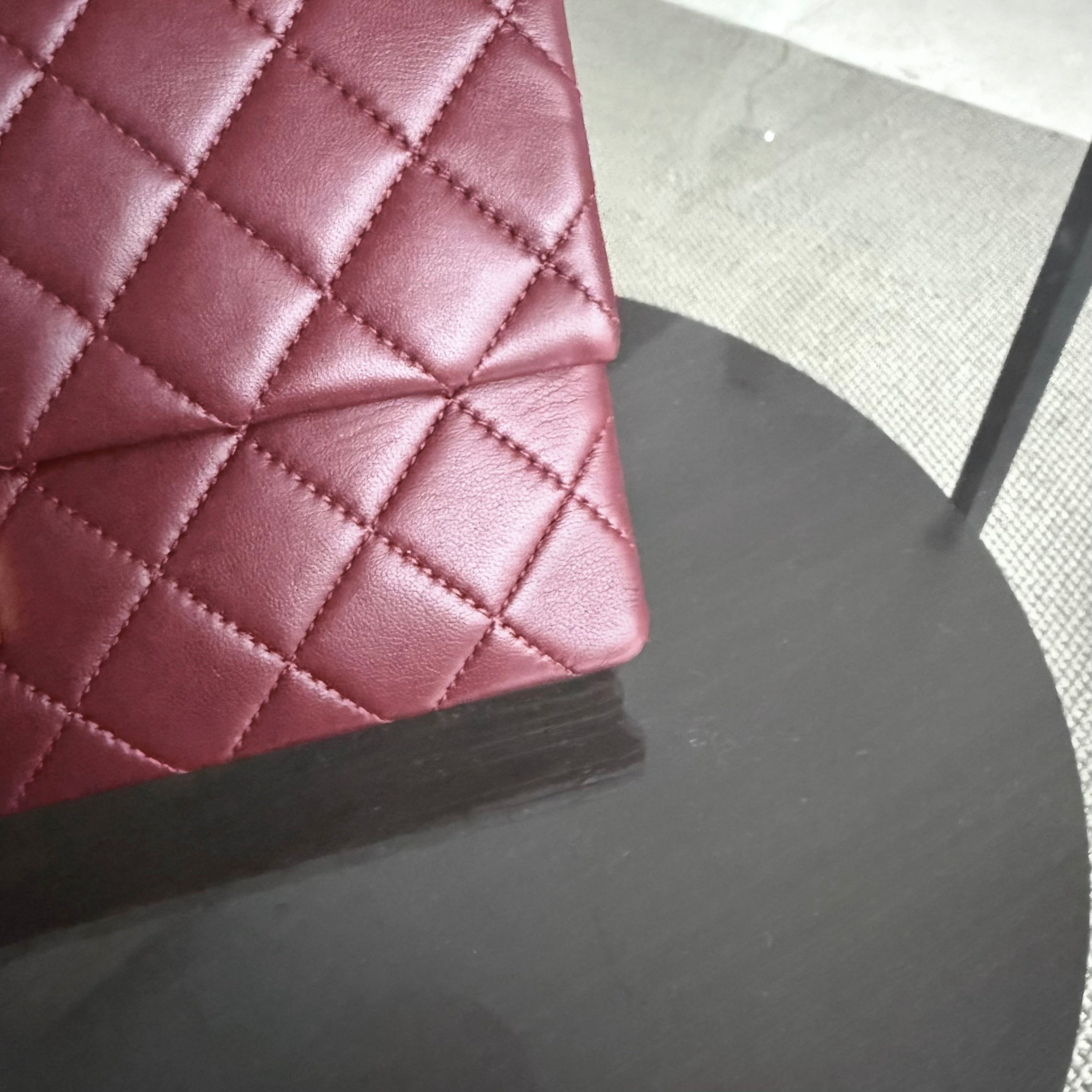 Chanel Flap Medium - 25CM Quilted Lambskin Burgundy Gold Hardware Series 21