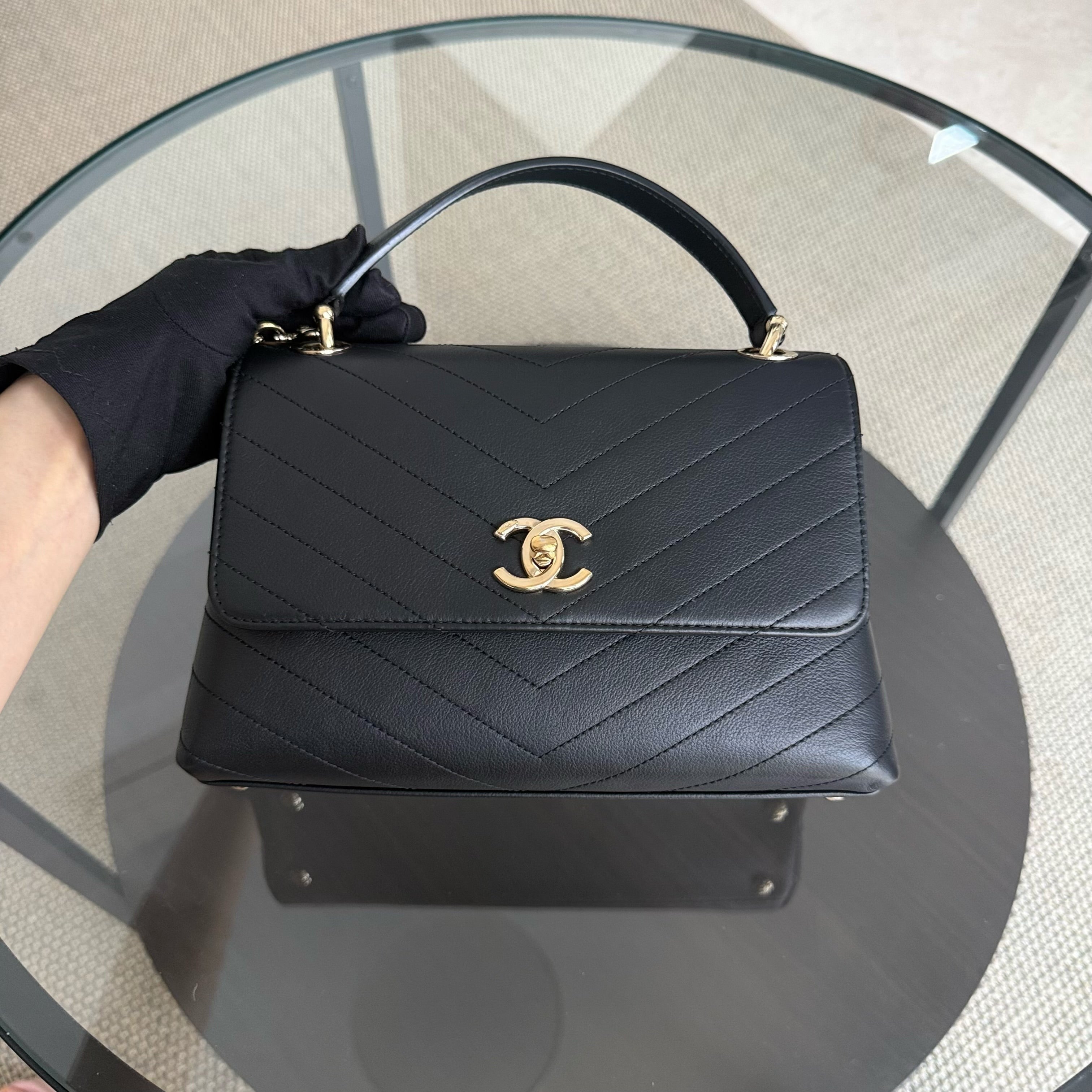 Chanel Handle Medium - 24CM Caviar Quilted Black Gold Hardware Series 27