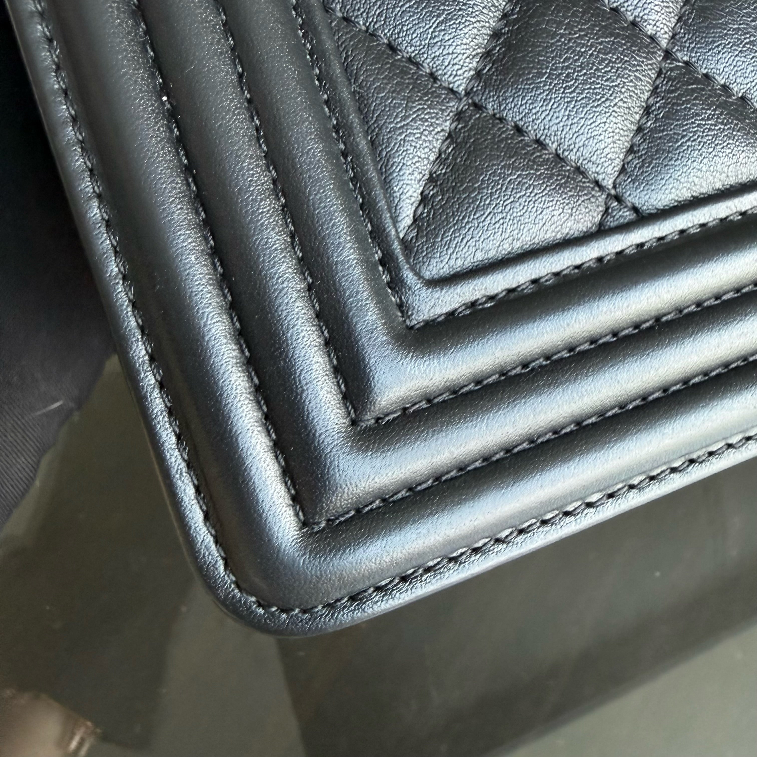 Chanel Boy Medium - 25CM Quilted Calfskin Black Ruthenium Silver Hardware Series 20