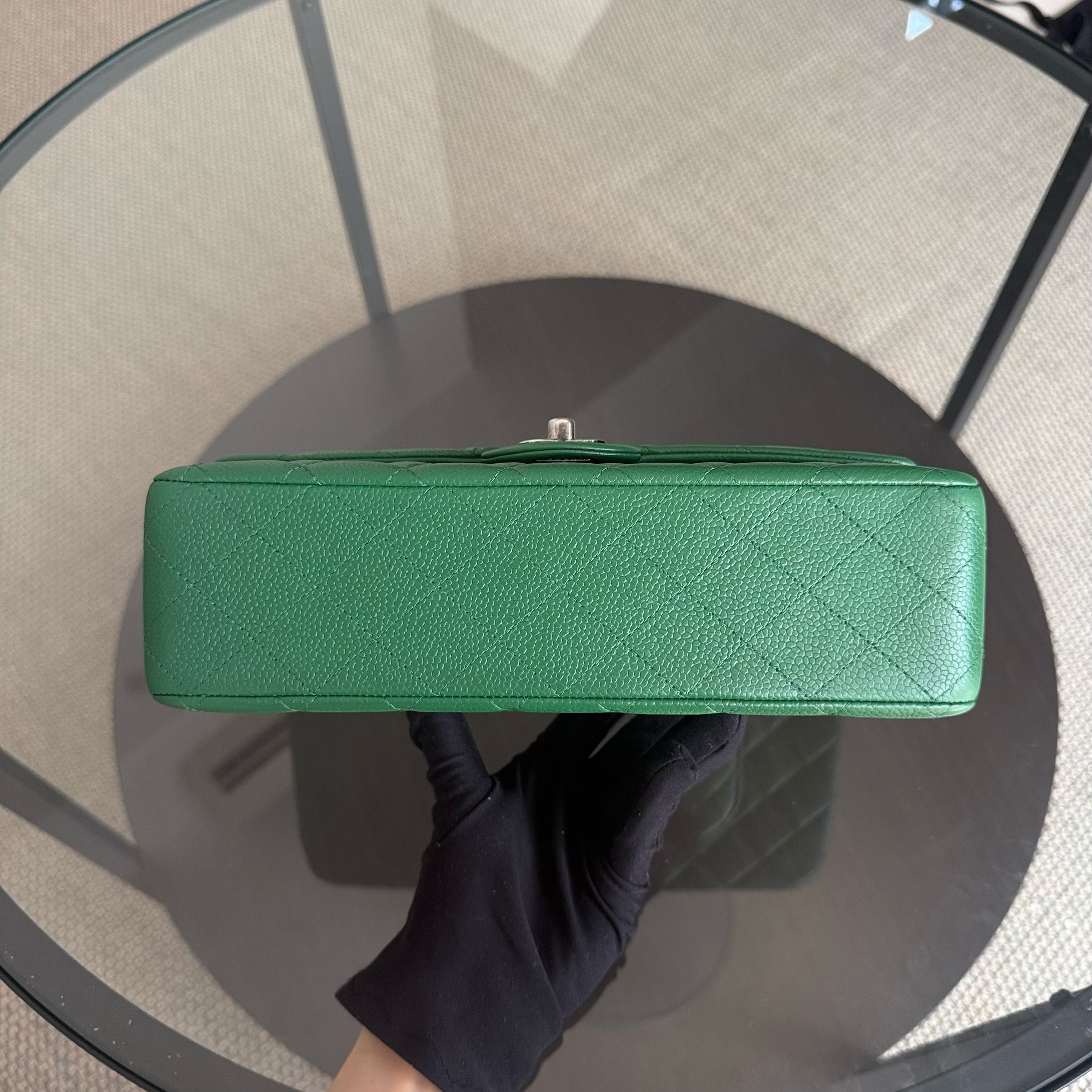 Chanel Classic Flap Medium - Caviar 25CM Quilted Double Flap Green Silver Hardware Series 21
