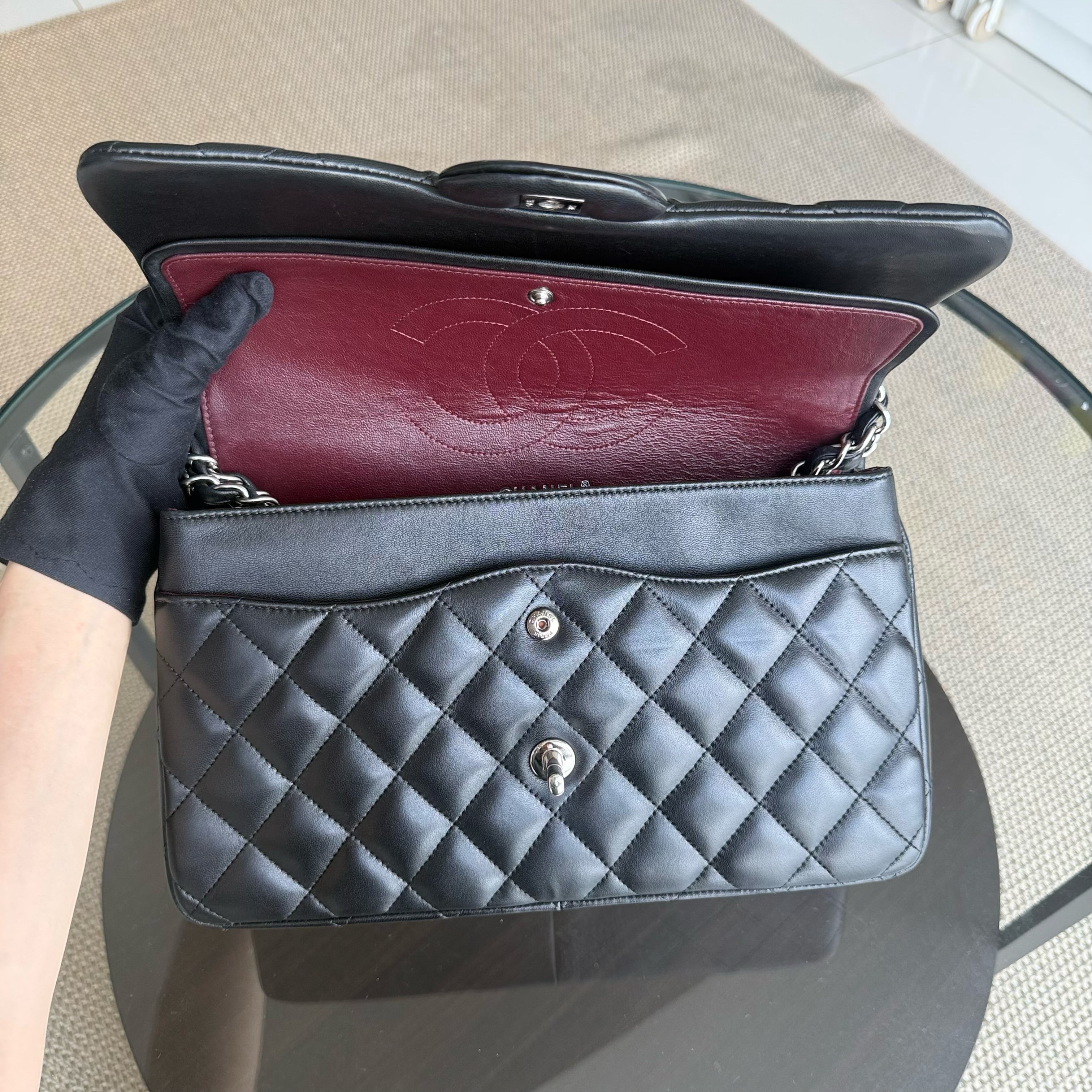 Chanel Classic Flap Jumbo - Double Flap 30CM Quilted Lambskin Black Silver Hardware