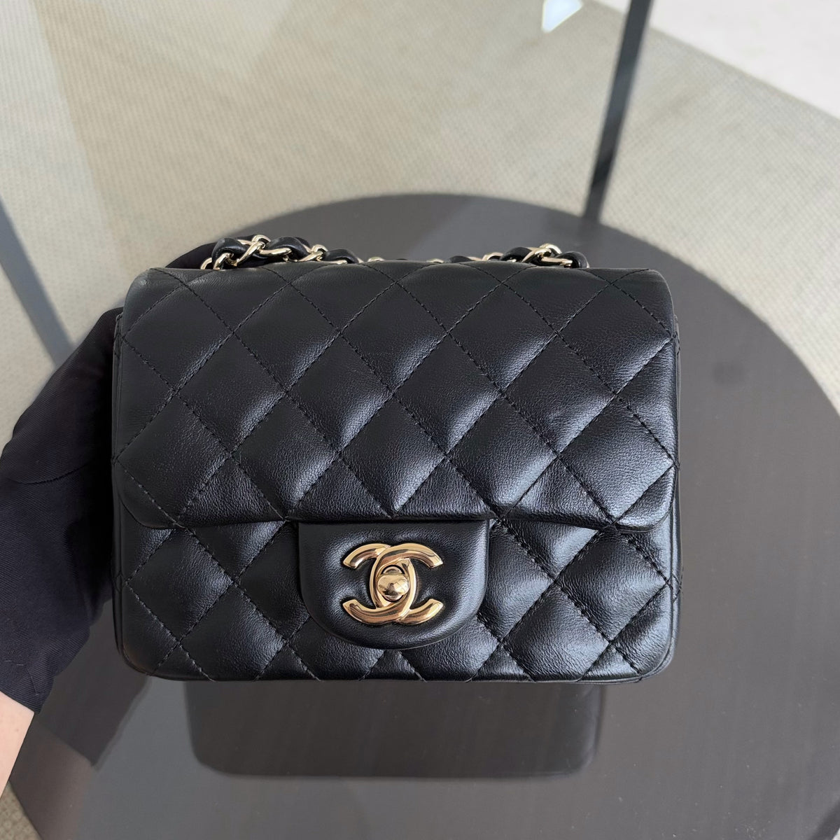 Chanel Classic Flap Mini Square - 17CM Quilted Lambskin Black Gold Hardware Series 21