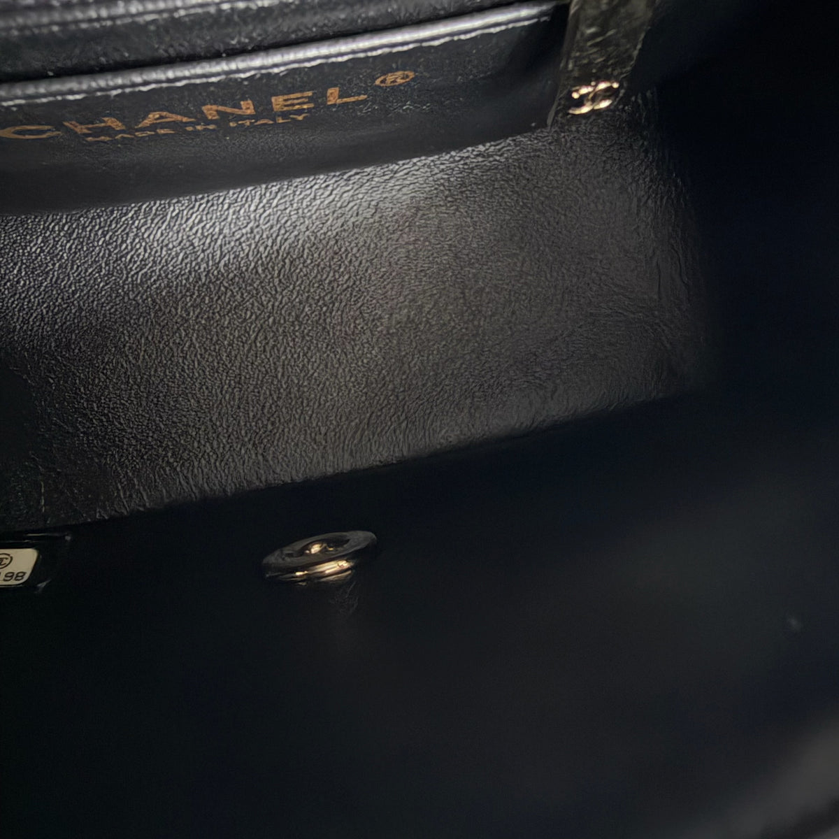Chanel Classic Flap Mini Square - 17CM Quilted Lambskin Black Gold Hardware Series 21