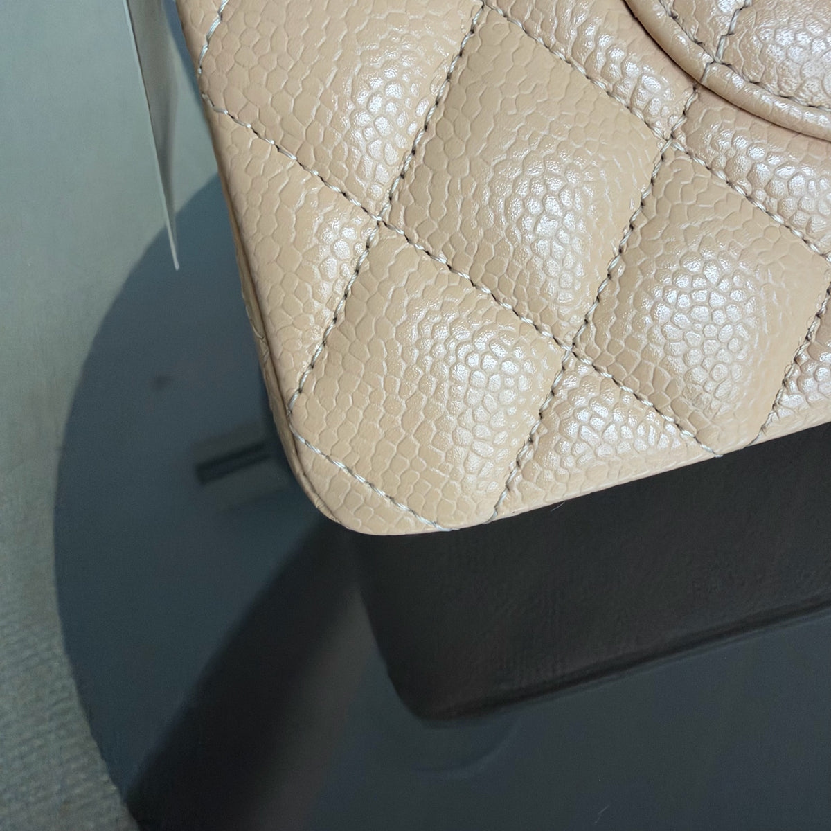 Chanel Classic Flap Medium - Caviar 25CM Quilted Caramel Gold Hardware Series 31