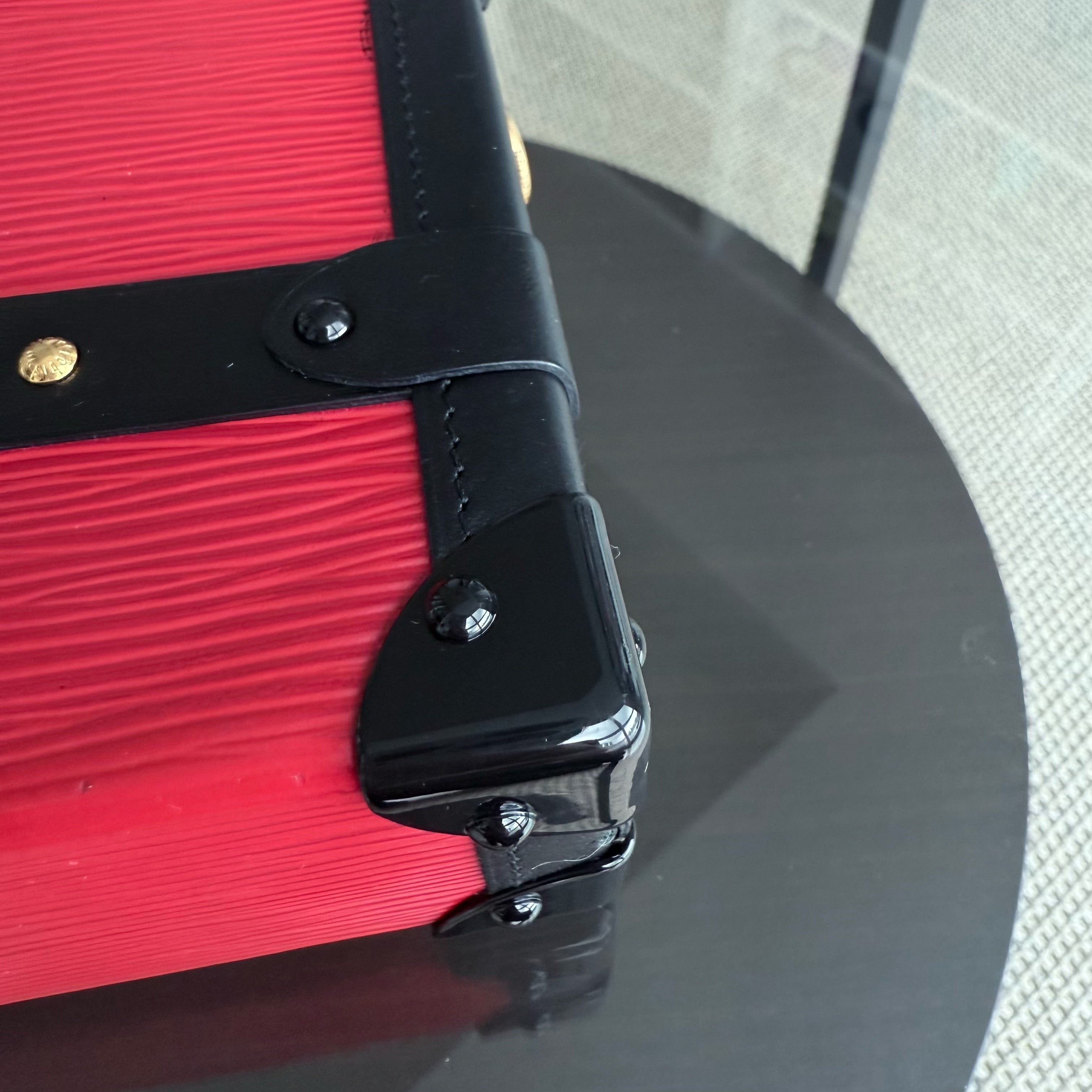 Louis Vuitton Petite Malle - New Edition EPI Leather Red Box Shoulder Bag Gold Hardware Microchip