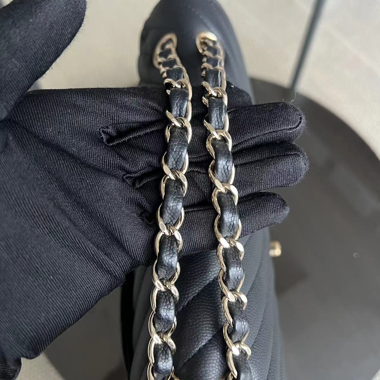 Chanel Classic Flap Medium - Caviar 25CM Chevron Grained Calfskin Black Golden Hardware Series 27