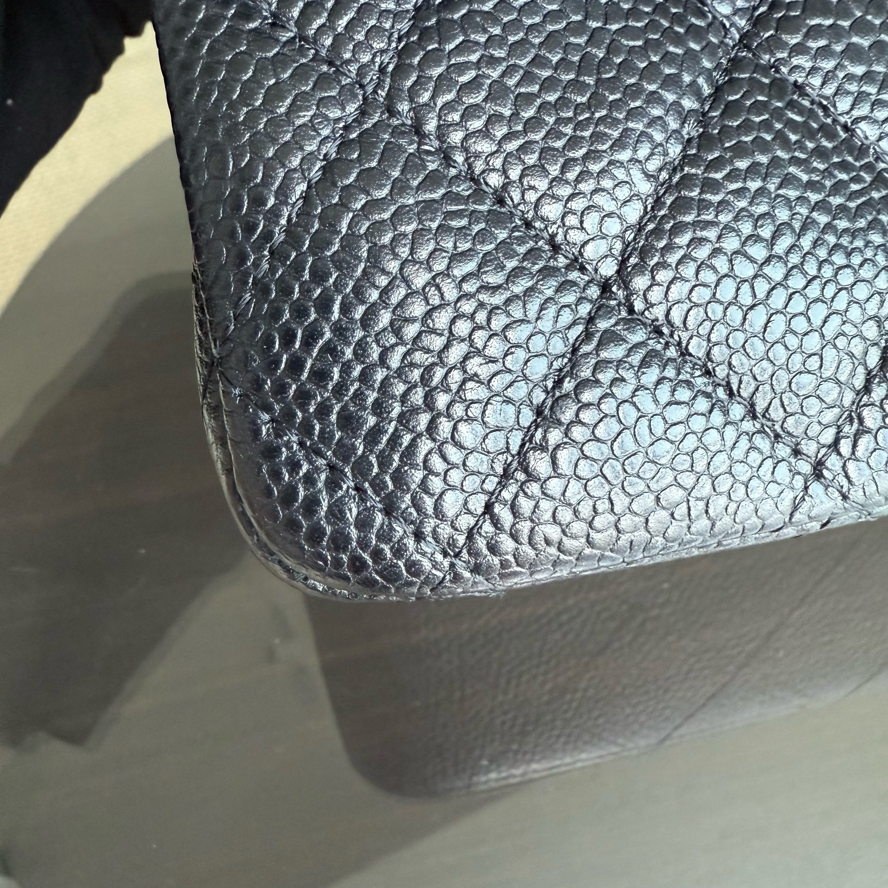 Chanel Classic Flap Medium - Caviar 25CM Quilted Black Gold Hardware Series 19
