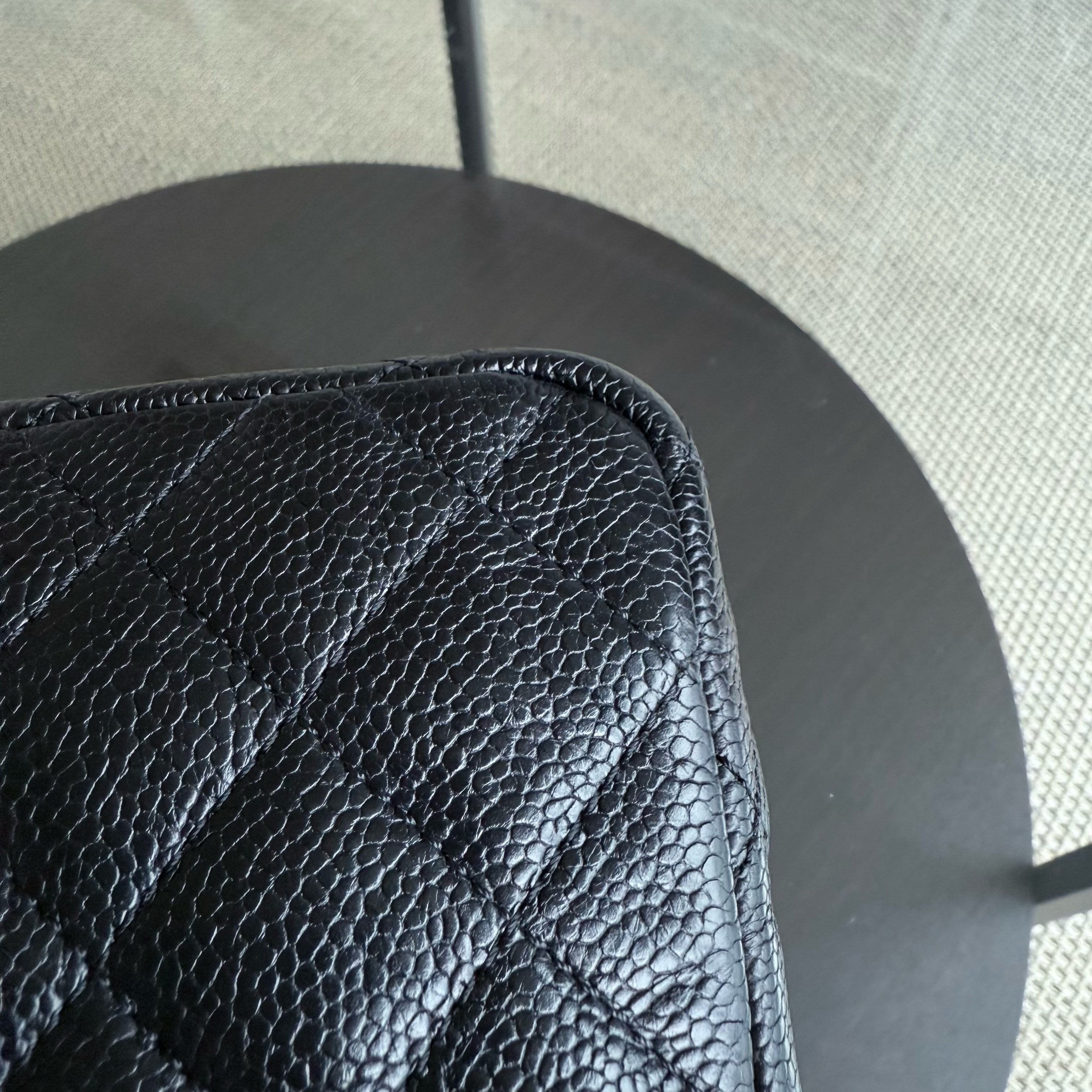 Chanel Seasonal Two-Tone Flap - Caviar 28CM Quilted Black Gold Hardware Series 21