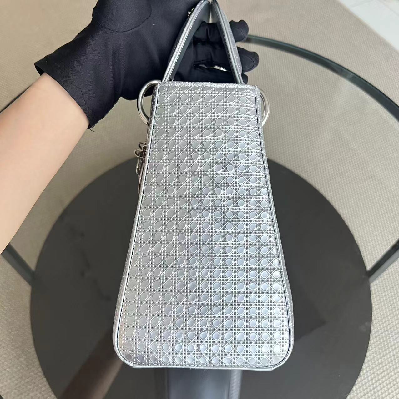 Dior Lady Medium - Metallic Micro-cannage Silver Hardware