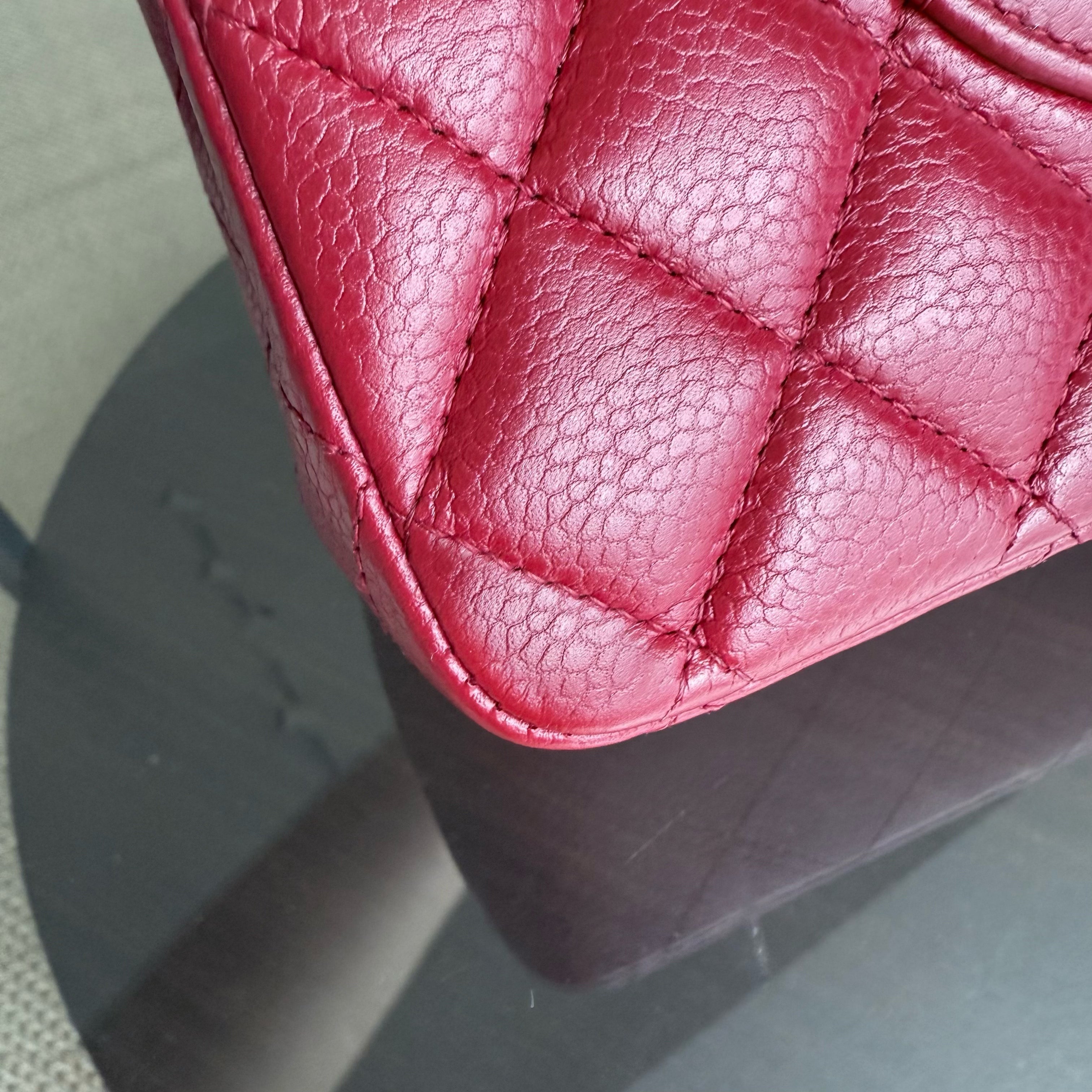 Chanel Classic Flap Medium - Caviar 25CM Quilted Grained Calfskin Red Silver Hardware Series 16