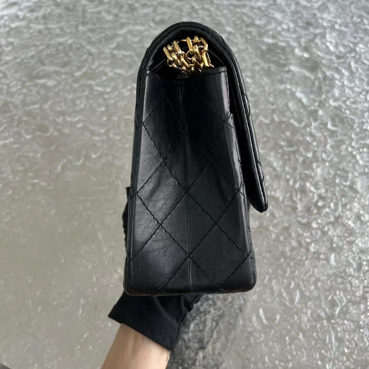 Chanel 2.55 226 Reissue 28CM Quilted Aged Calfskin Black Golden Hardware