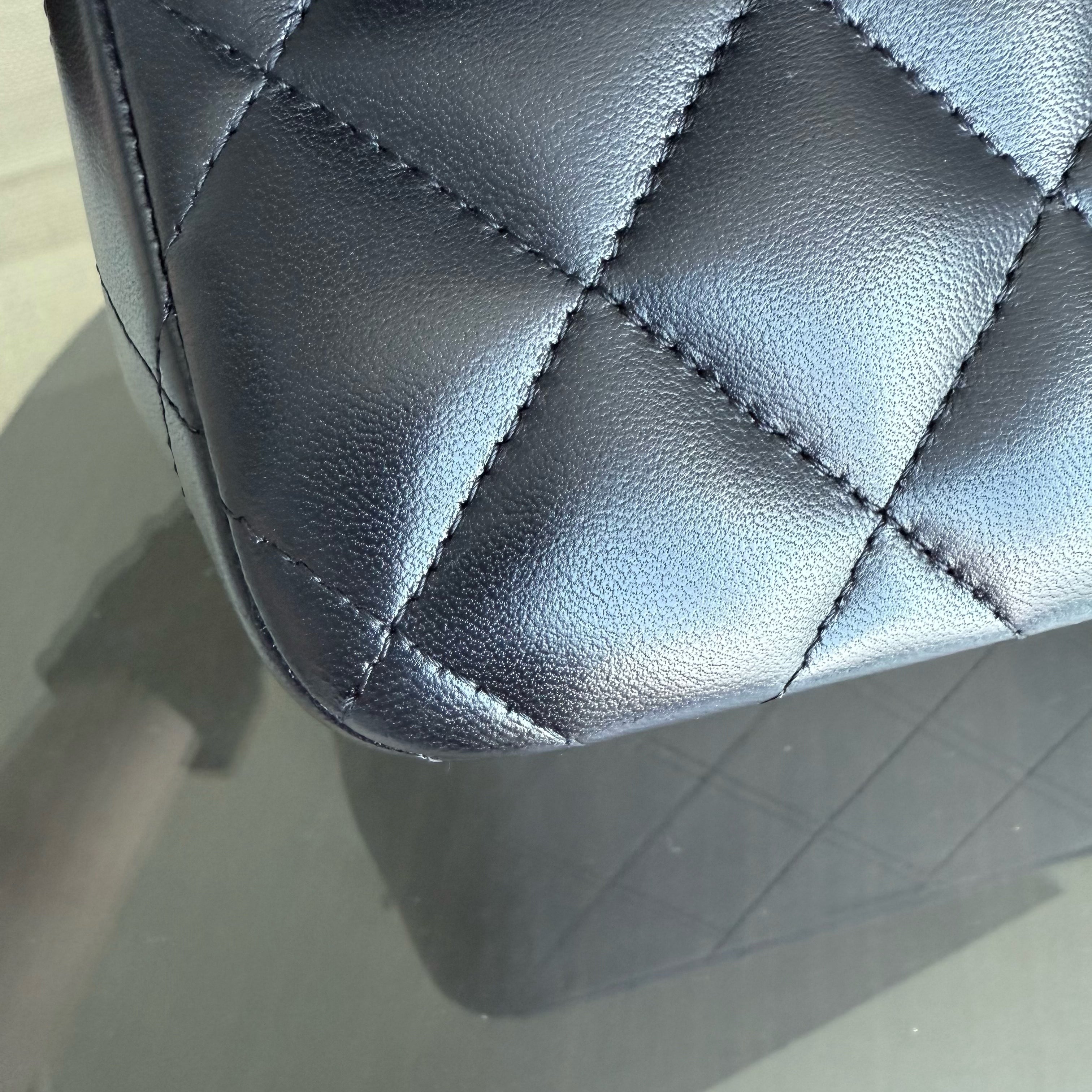 Chanel Classic Flap Jumbo - Double Flap 30CM Quilted Lambskin Black Gold Hardware Series 19