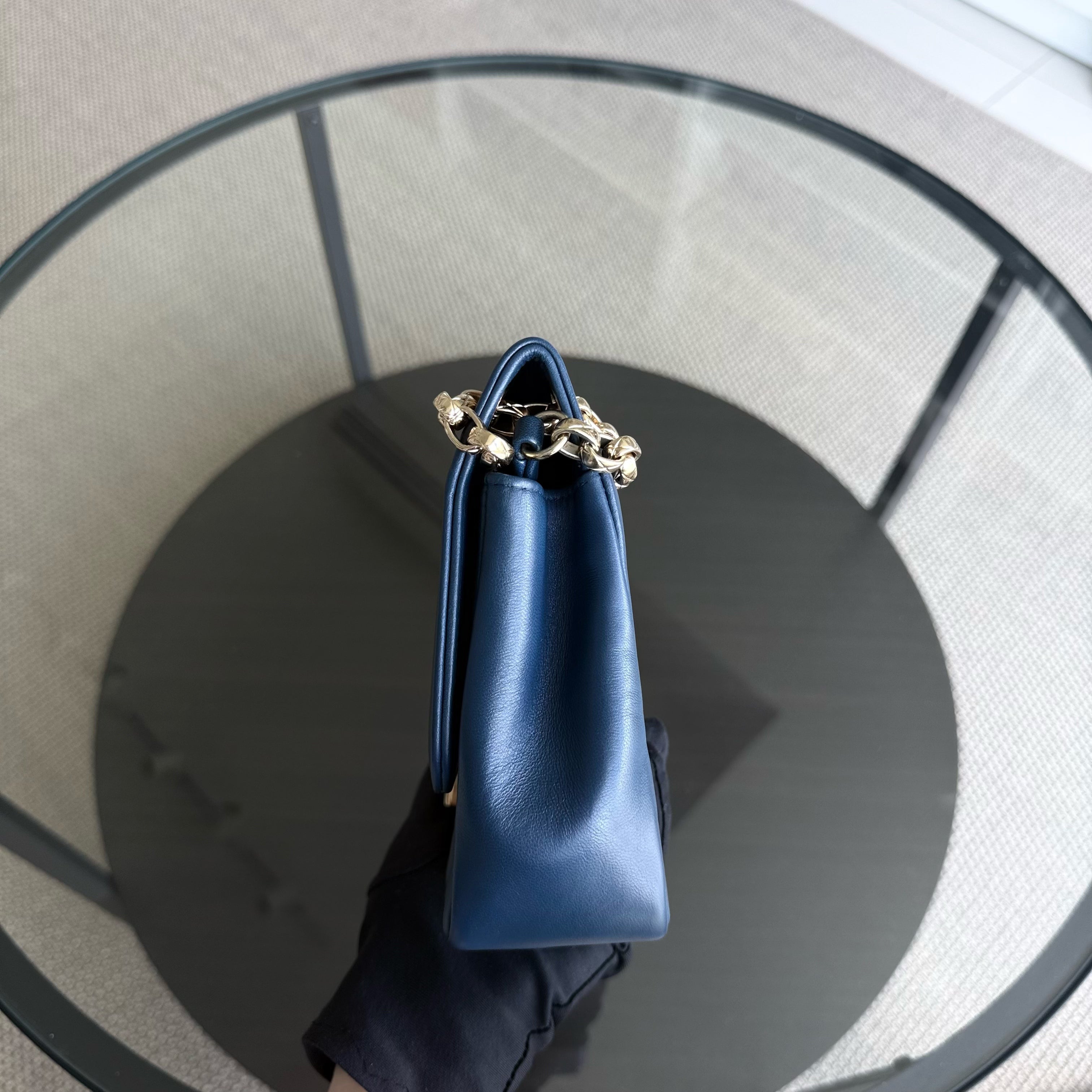 Chanel Chic With Me Medium - Lambskin Quilted 25CM Navy Blue Gold Hardware Series 18