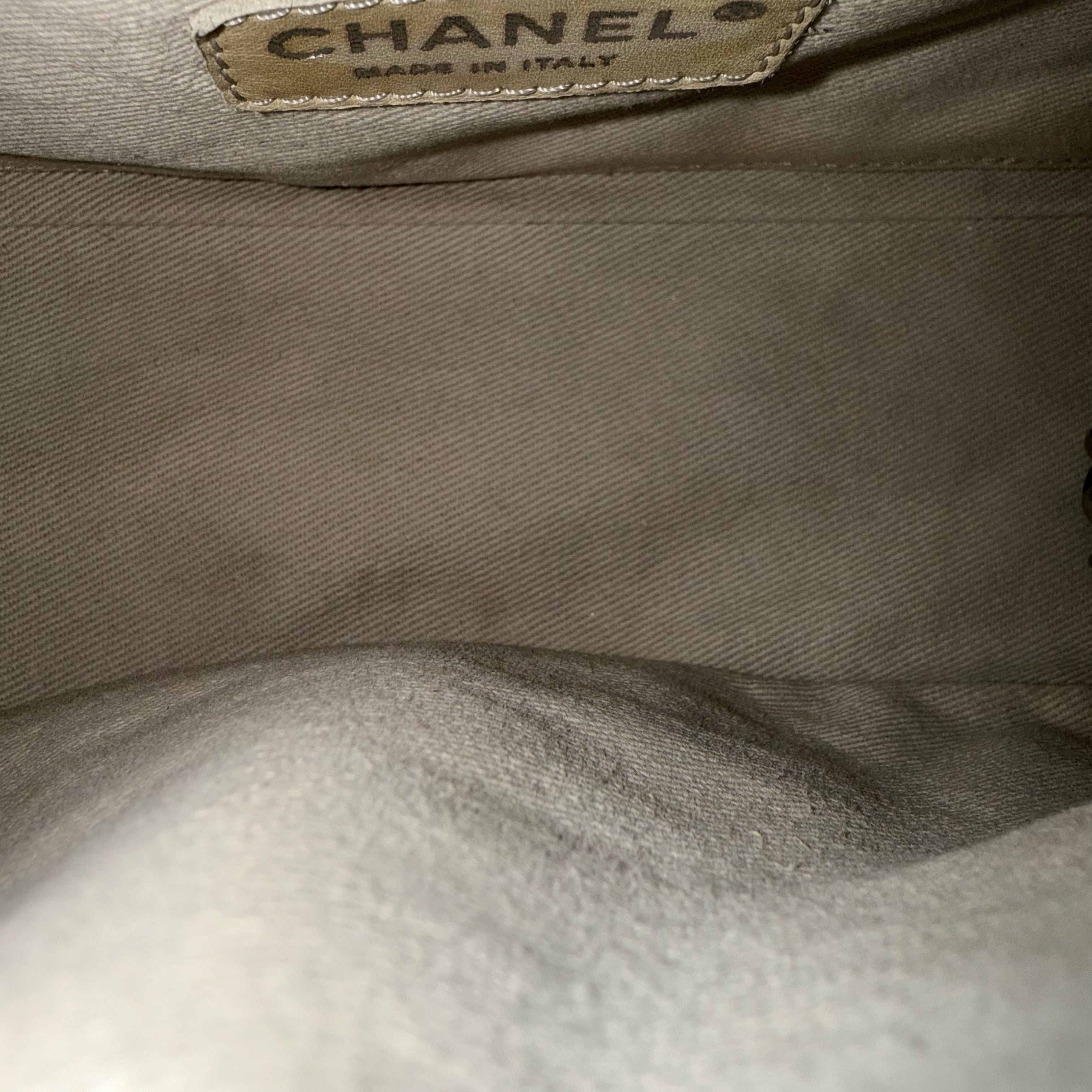 Chanel Seasonal Timeless CC Flap - Caviar 24CM Dark Blue Silver Hardware Series 15