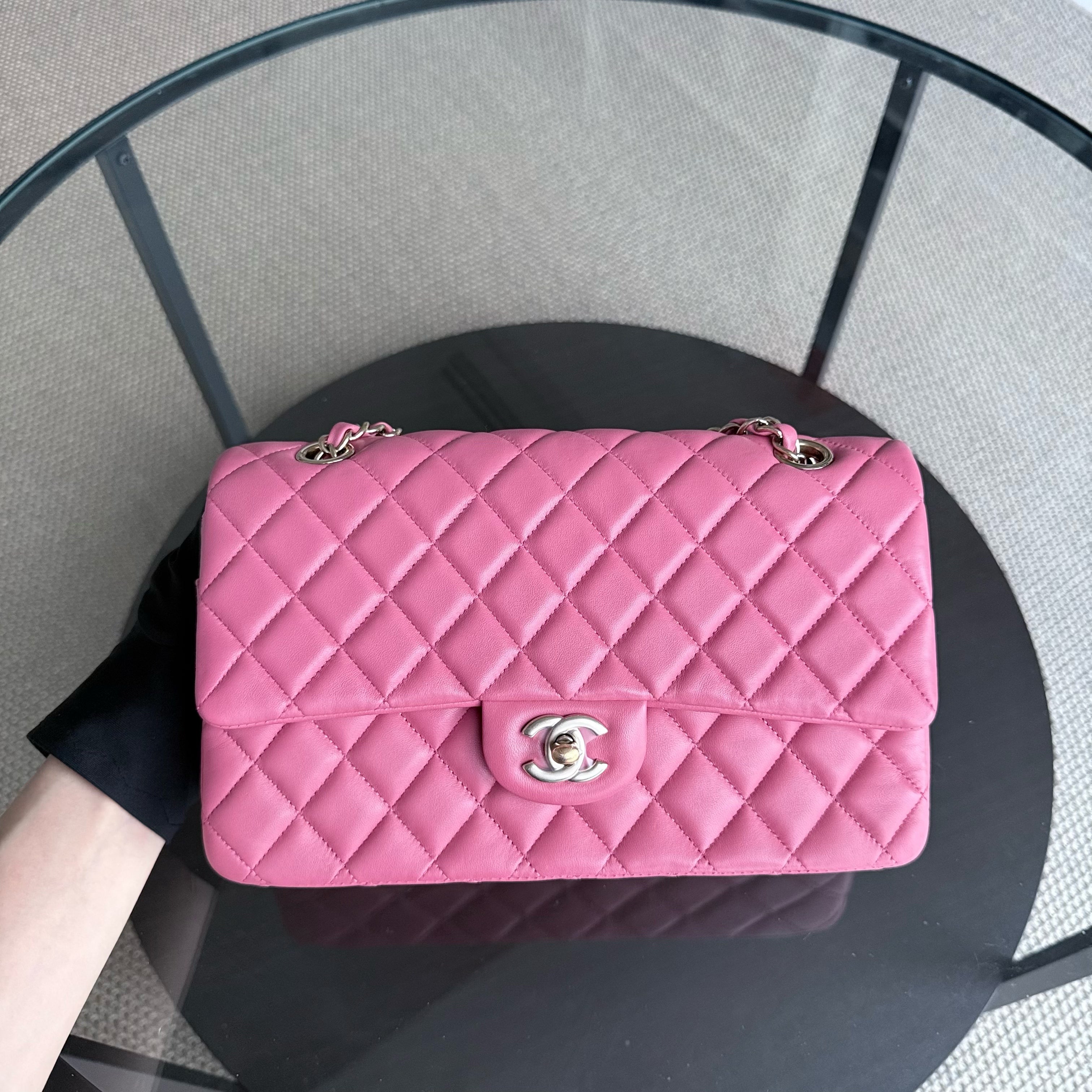 Chanel Classic Flap Medium - Special Valentine Edition 25CM Quilted Lambskin Pink Gold Hardware Series 19