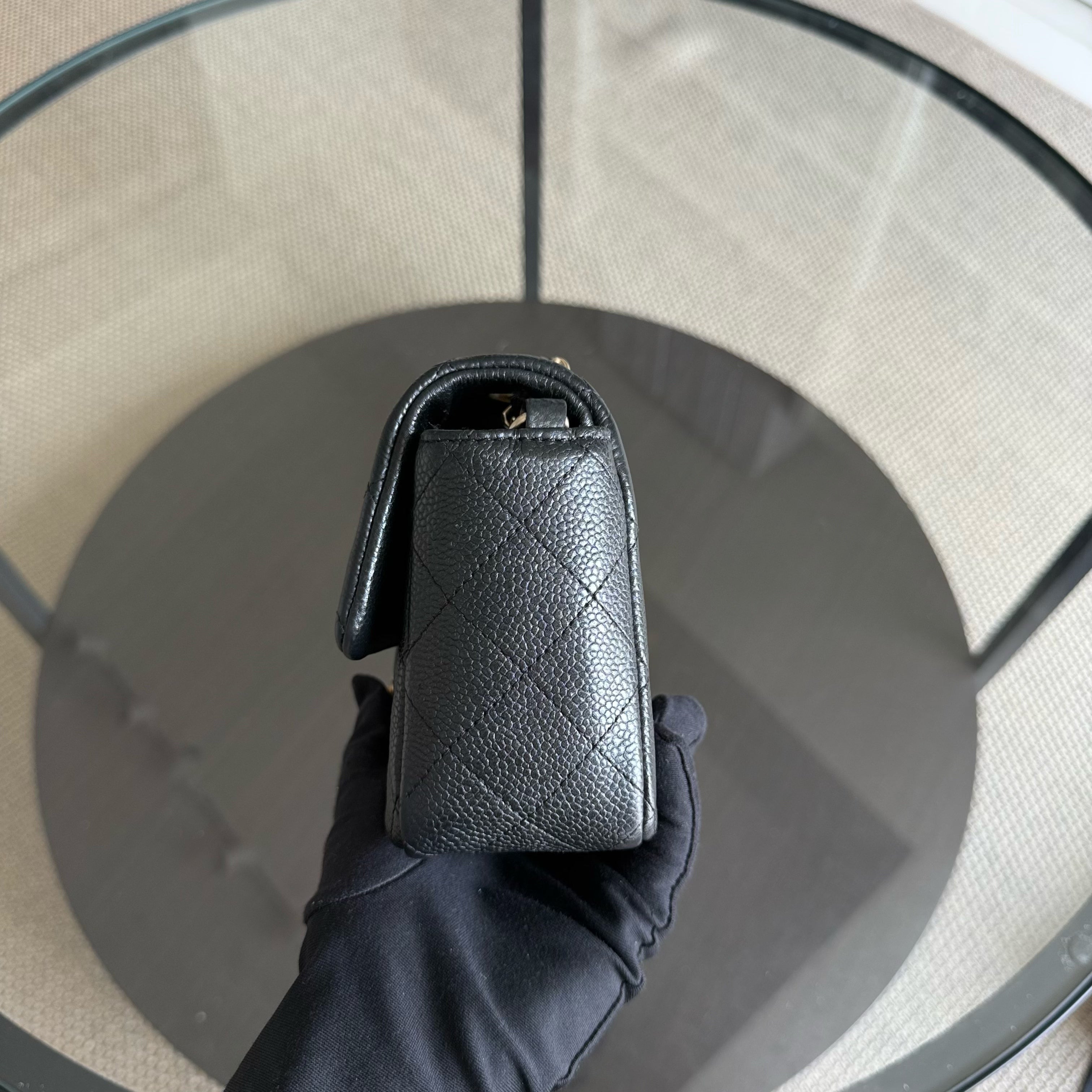 Chanel Classic Flap Mini - Caviar 20CM Quilted Grained Calfskin Black Gold Hardware Series 20