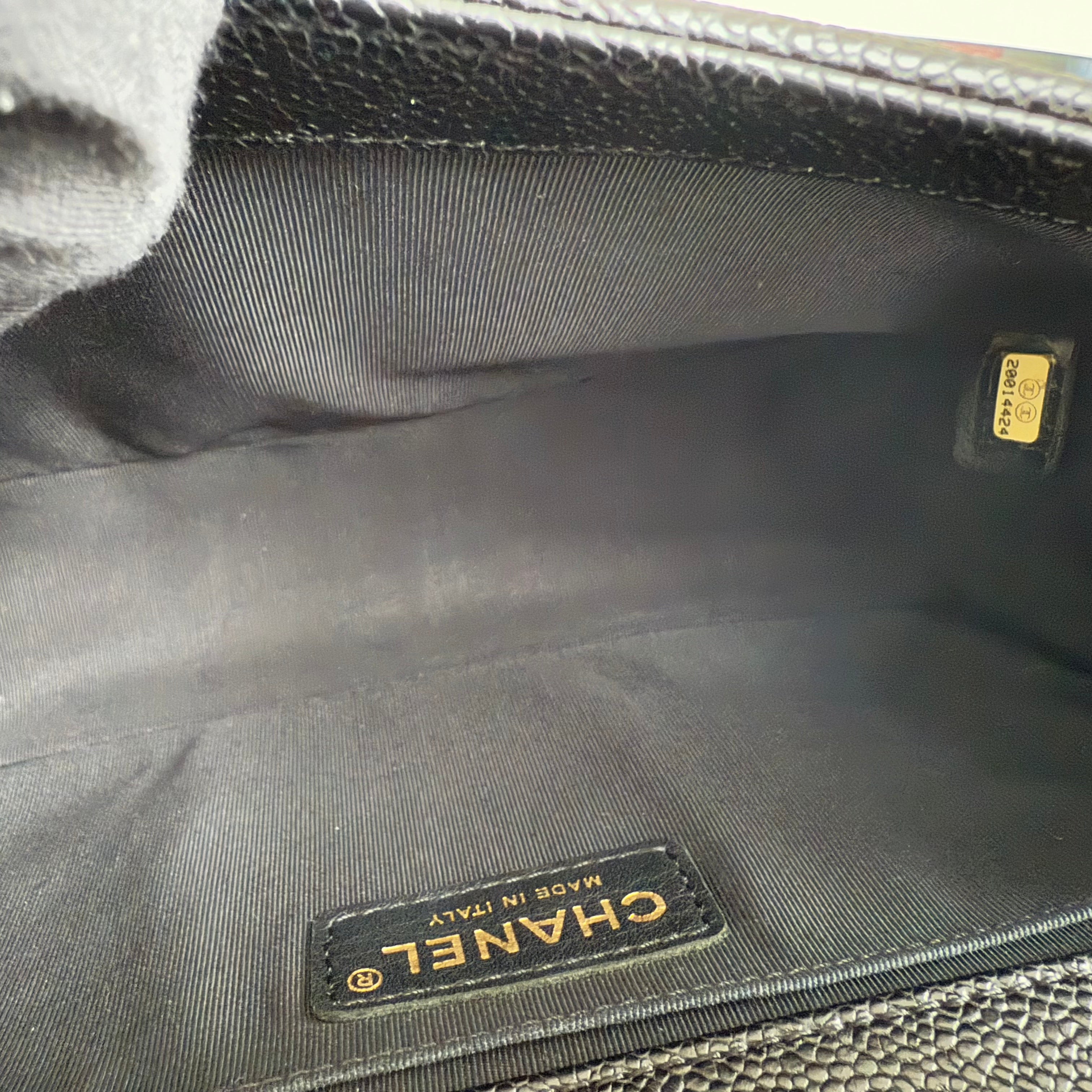 Chanel Boy Medium - Caviar 25CM Quilted Black Ruthenium Gold Hardware Series 20
